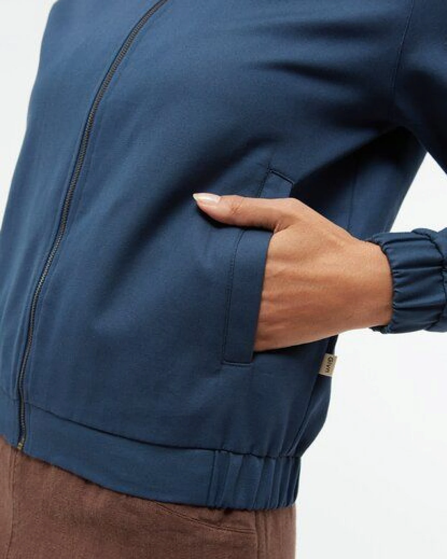 Givn Berlin Blouson GBESTRELLA aus fester Bio-Baumwolle – Ansicht 4