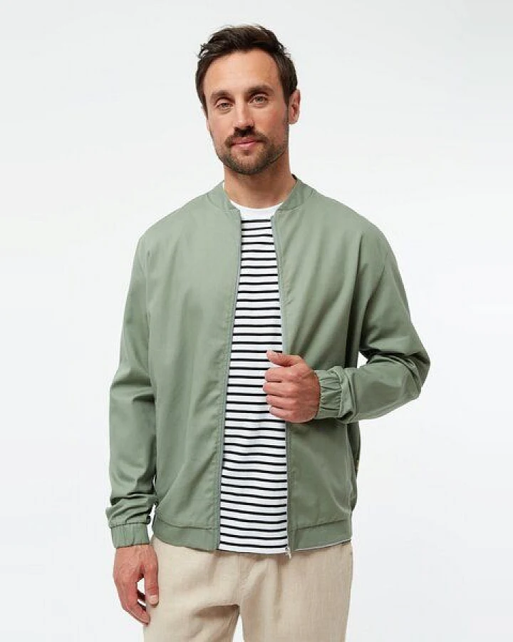 Eucalyptus Green