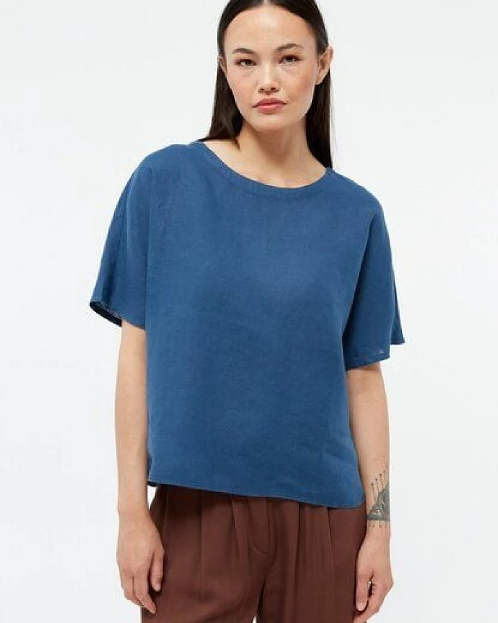 Blau