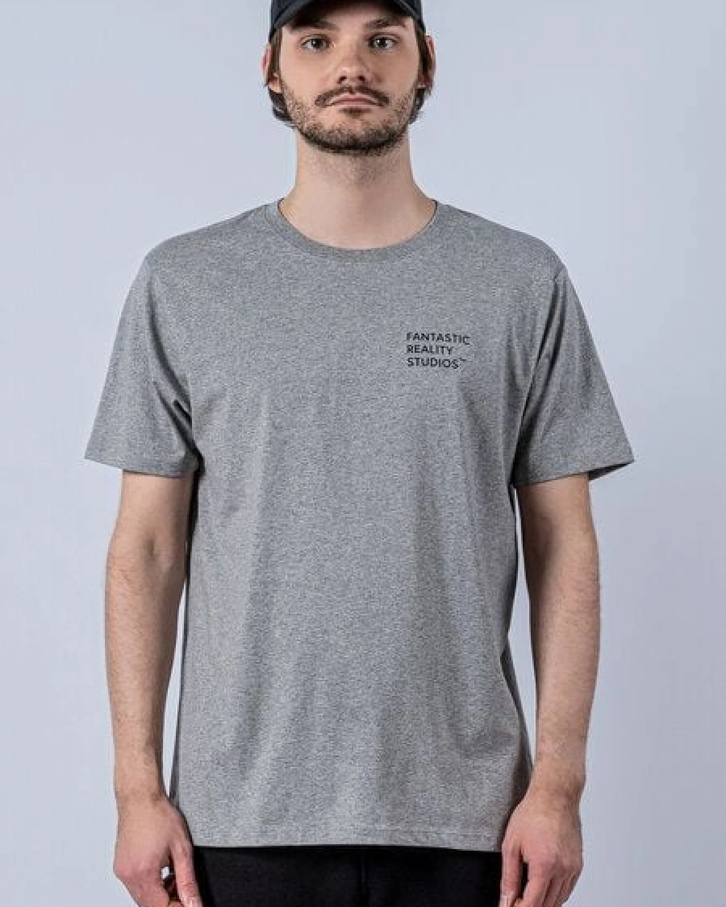 FANTASTIC REALITY STUDIOS FANTASTIC REALITY T-SHIRT – Bio-Baumwolle, Unisex – Ansicht 2