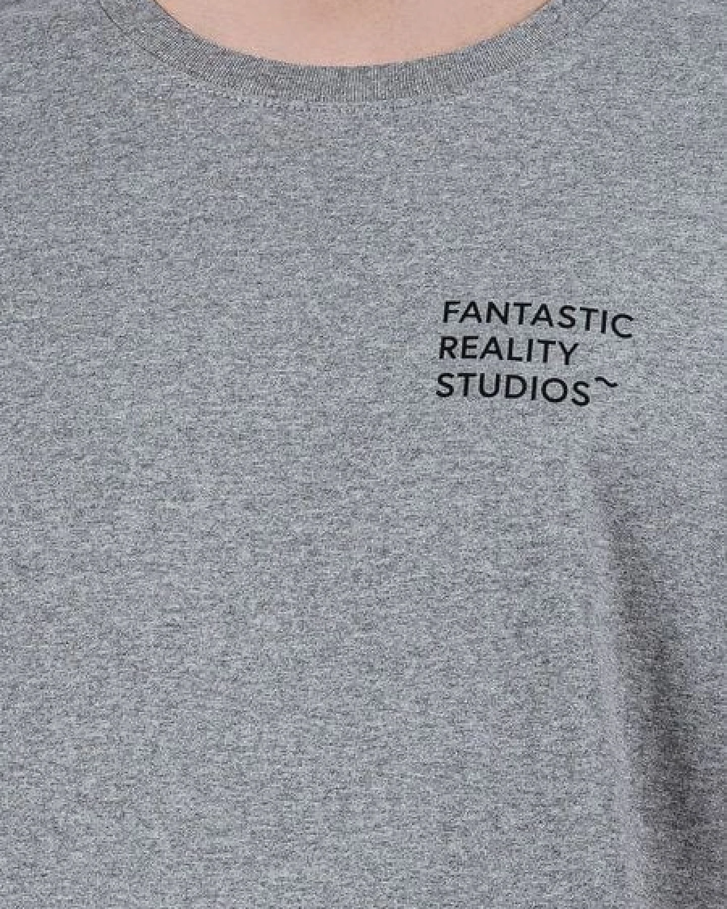 FANTASTIC REALITY STUDIOS FANTASTIC REALITY T-SHIRT – Bio-Baumwolle, Unisex – Ansicht 4