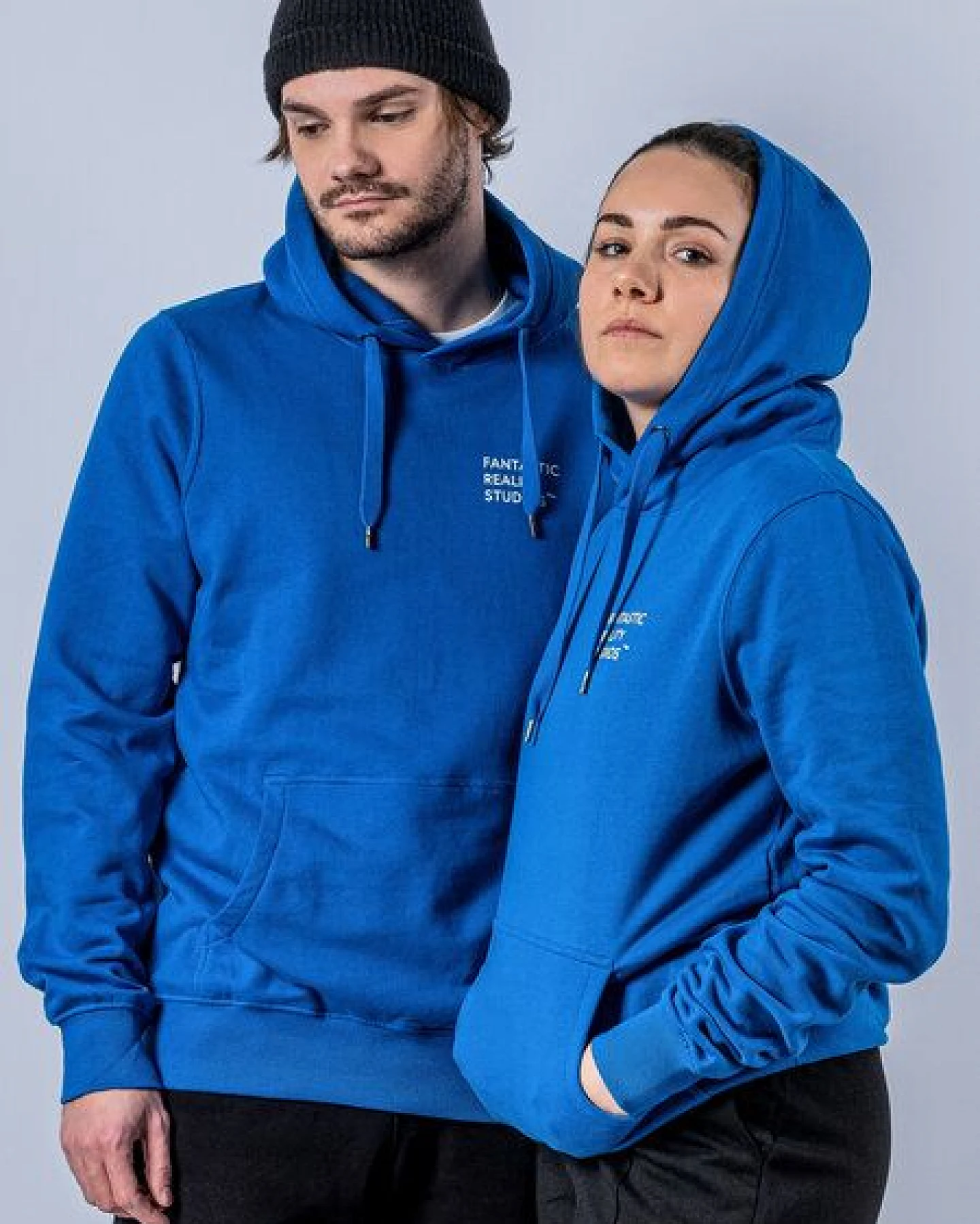 FANTASTIC REALITY STUDIOS FANTASTIC REALITY HOODIE – Bio-Baumwolle, Unisex – Ansicht 3