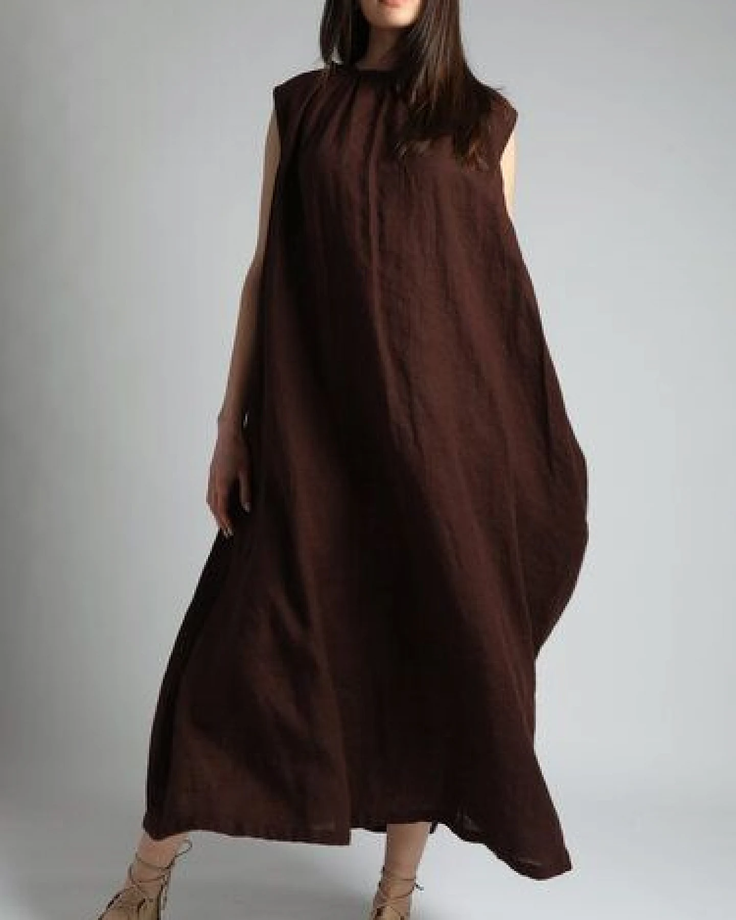 KNOTIUM VIVA Maxi-Leinenkleid mit gesmoktem Halsausschnitt – Ansicht 2