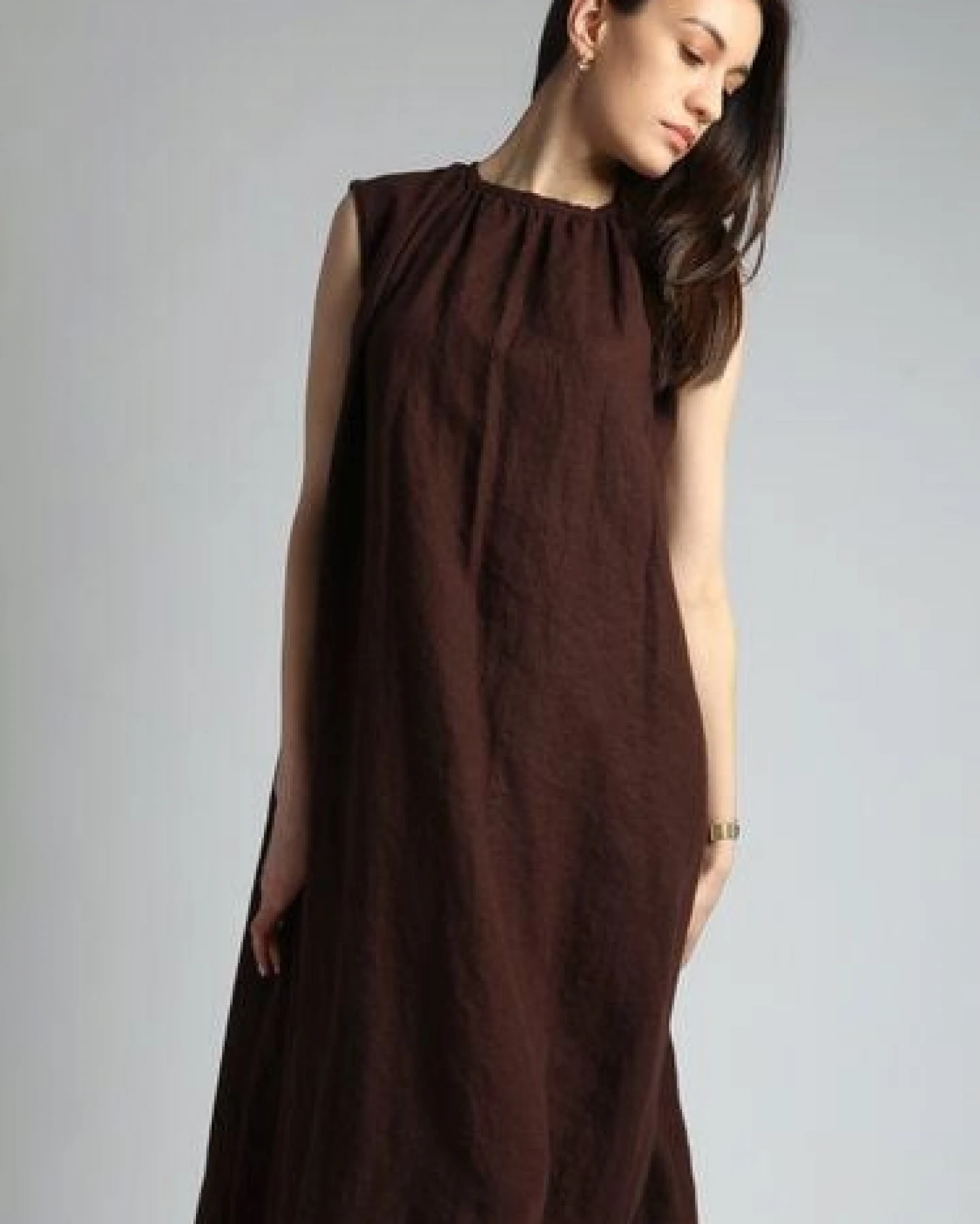 KNOTIUM VIVA Maxi-Leinenkleid mit gesmoktem Halsausschnitt – Ansicht 3