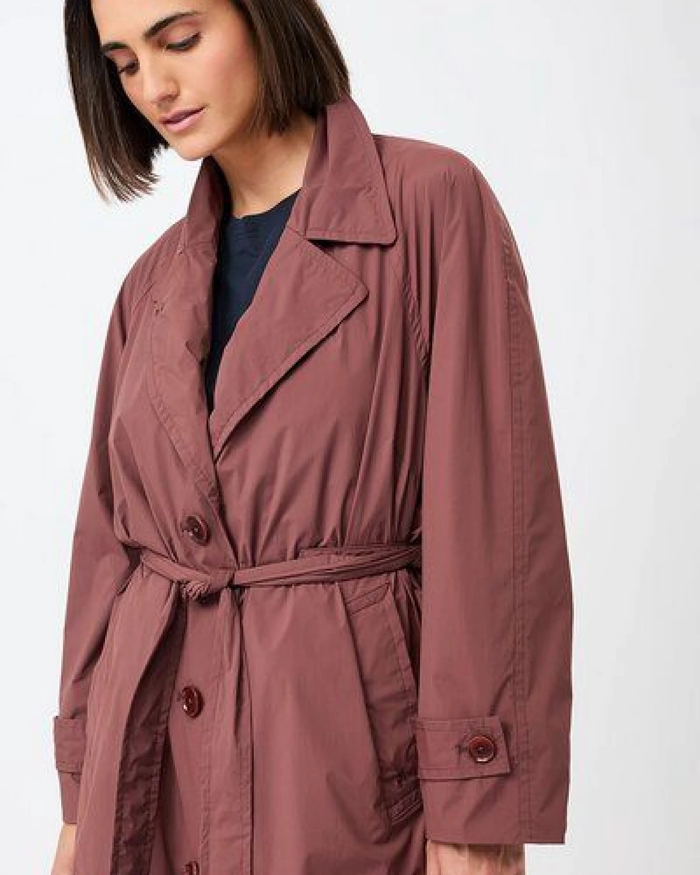 LangerChen Leichter Trenchcoat, klassisch geschnitten mit Raglannaht – Ansicht 4