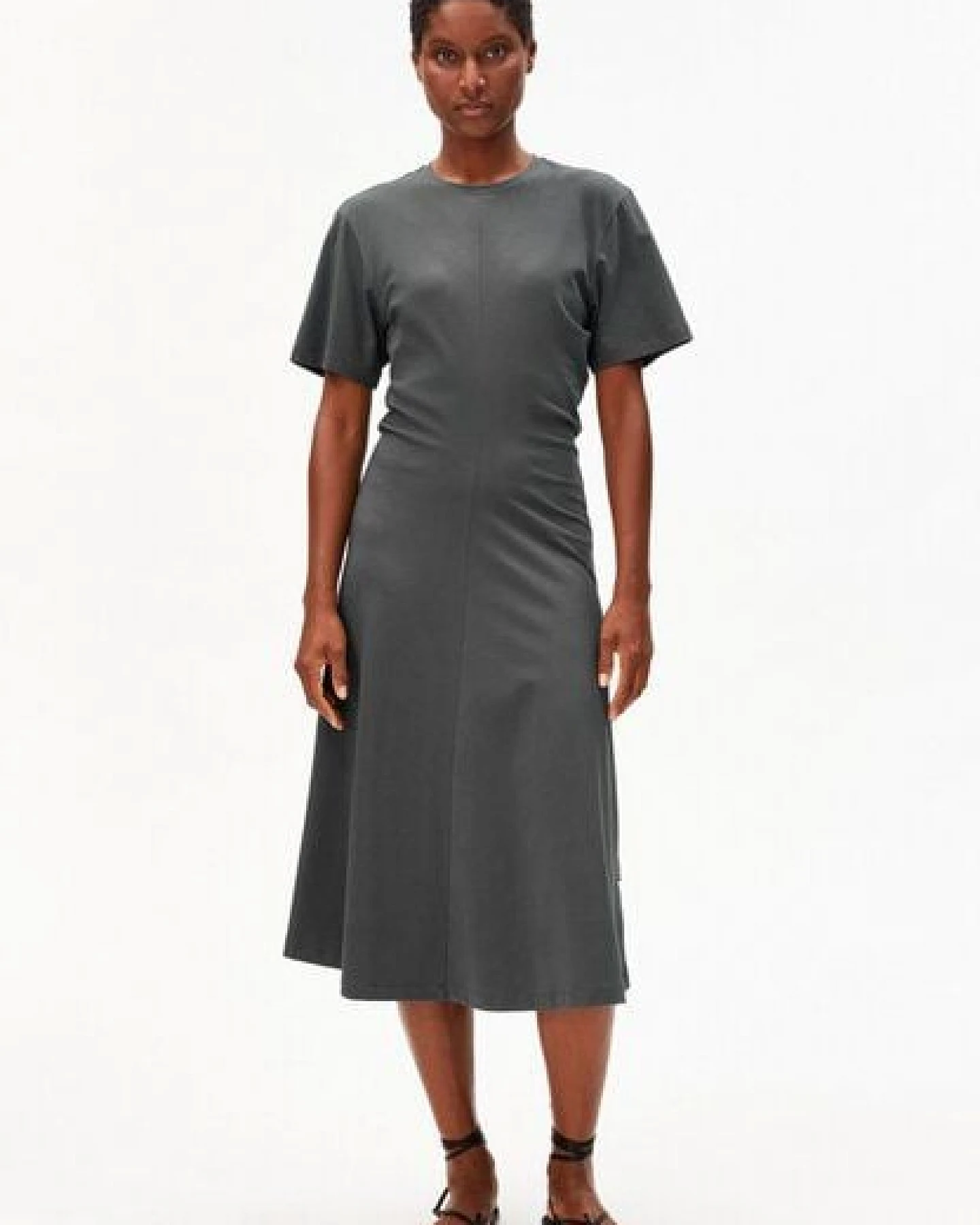 ARMEDANGELS SHORT SLEEVE Damen Kleid aus Bio-Baumwoll Mix – Ansicht 4