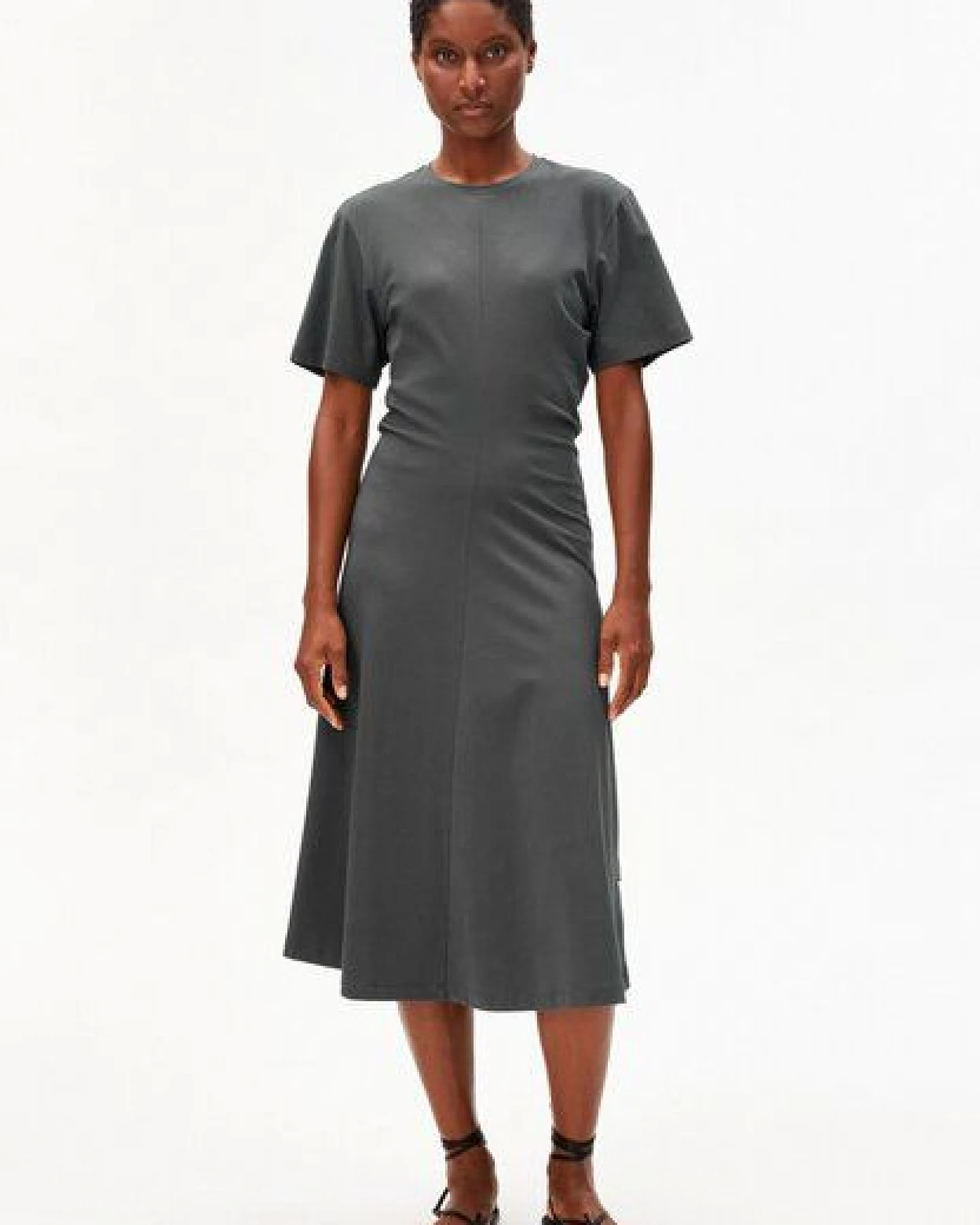 ARMEDANGELS SHORT SLEEVE Damen Kleid aus Bio-Baumwoll Mix – Ansicht 4