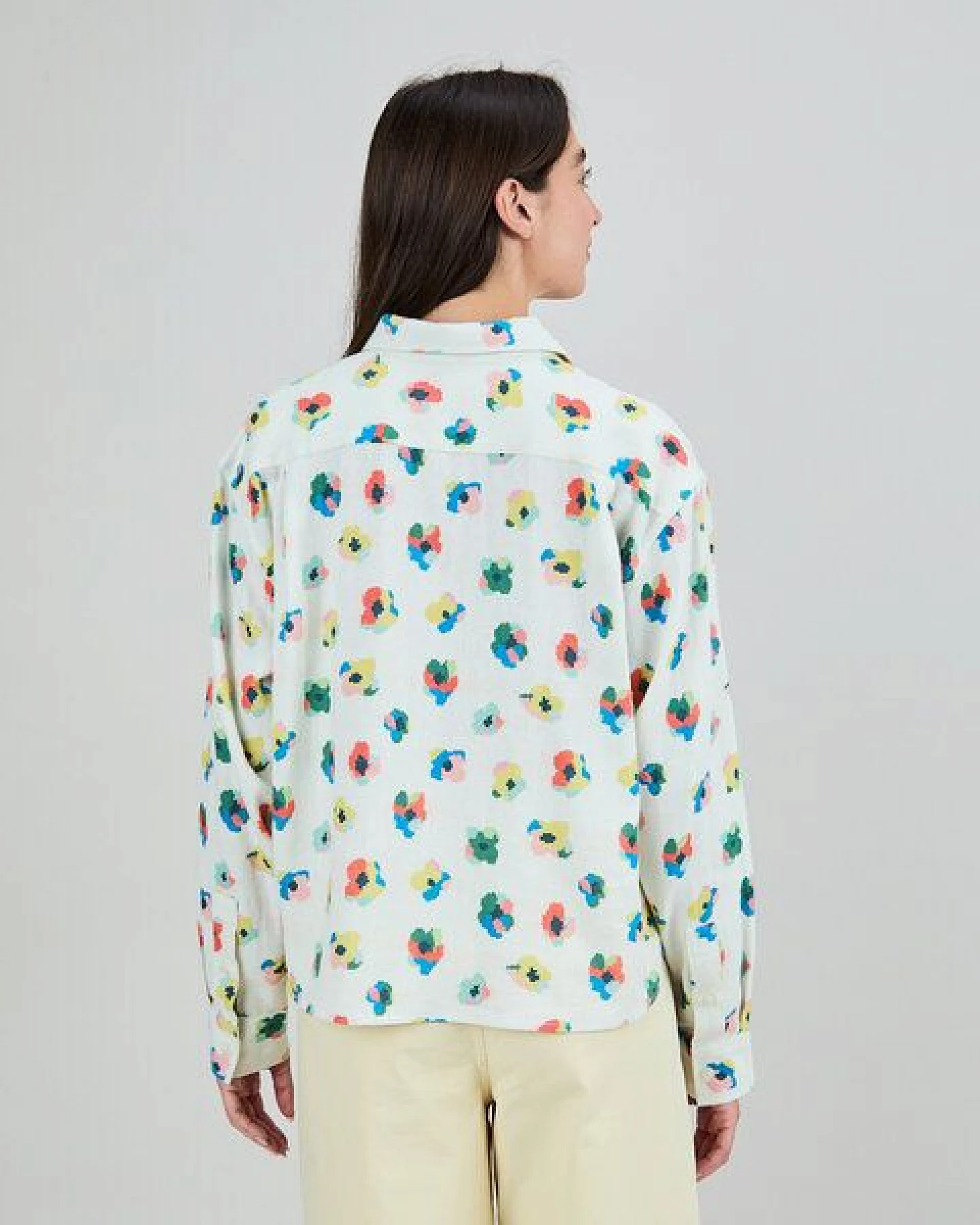 Brava Fabrics Langarm-Bluse mit Pixel-Blümchen – Ansicht 3