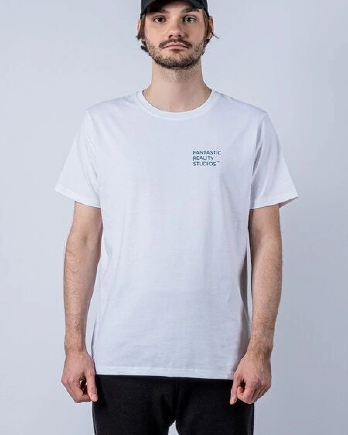 FANTASTIC REALITY STUDIOS FANTASTIC REALITY T-SHIRT – Bio-Baumwolle, Unisex – Ansicht 4