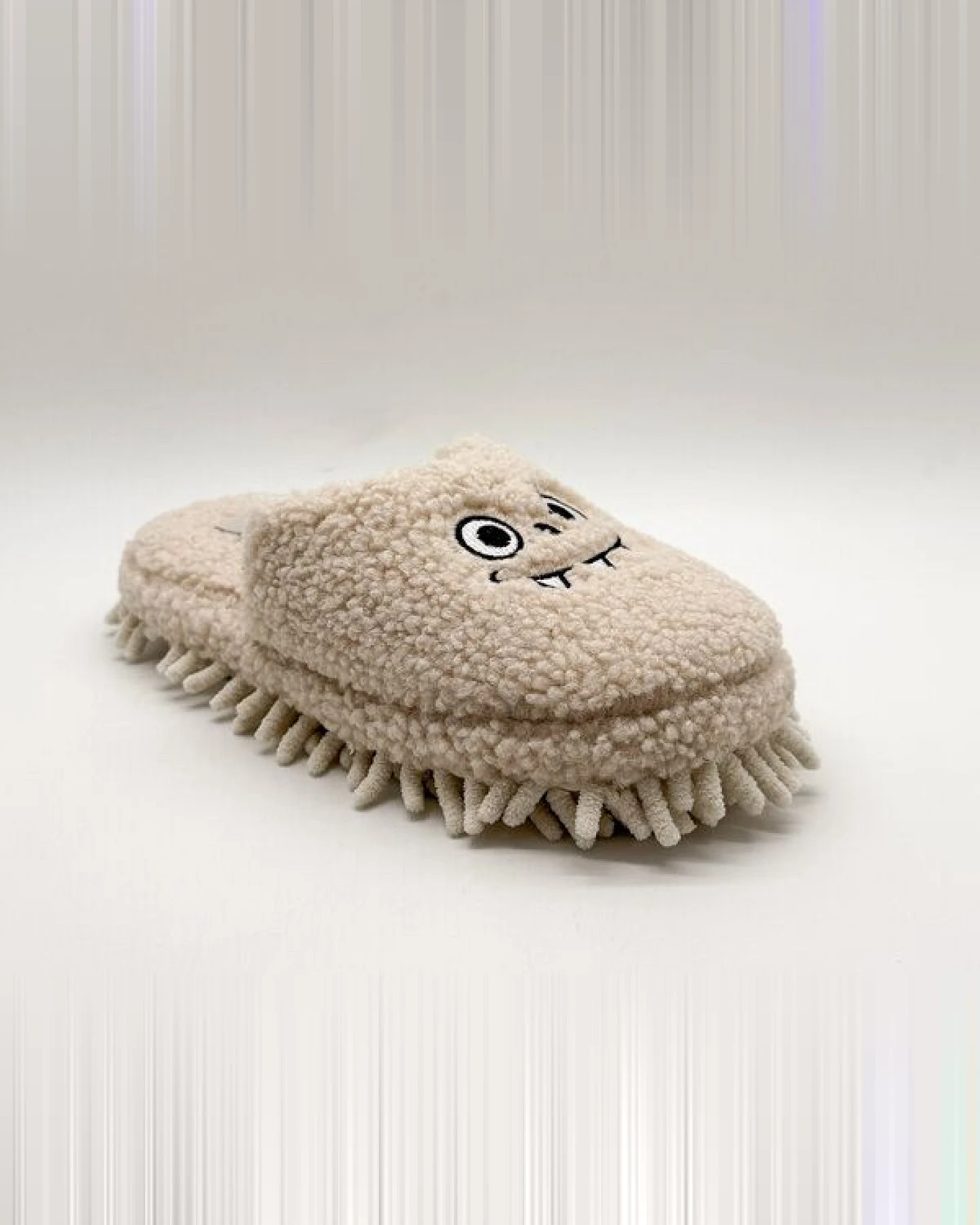 Veganer "thies ® Eco Monstimop Teddy Slipper" aus kuscheligem recyceltem PES – Ansicht 4