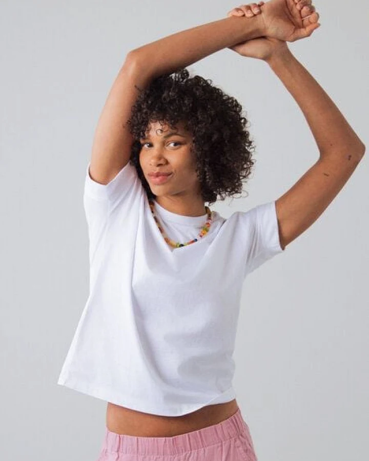 Honest Basics Damen Flügelärmeln T-Shirt aus Bio- und recycelter Baumwolle