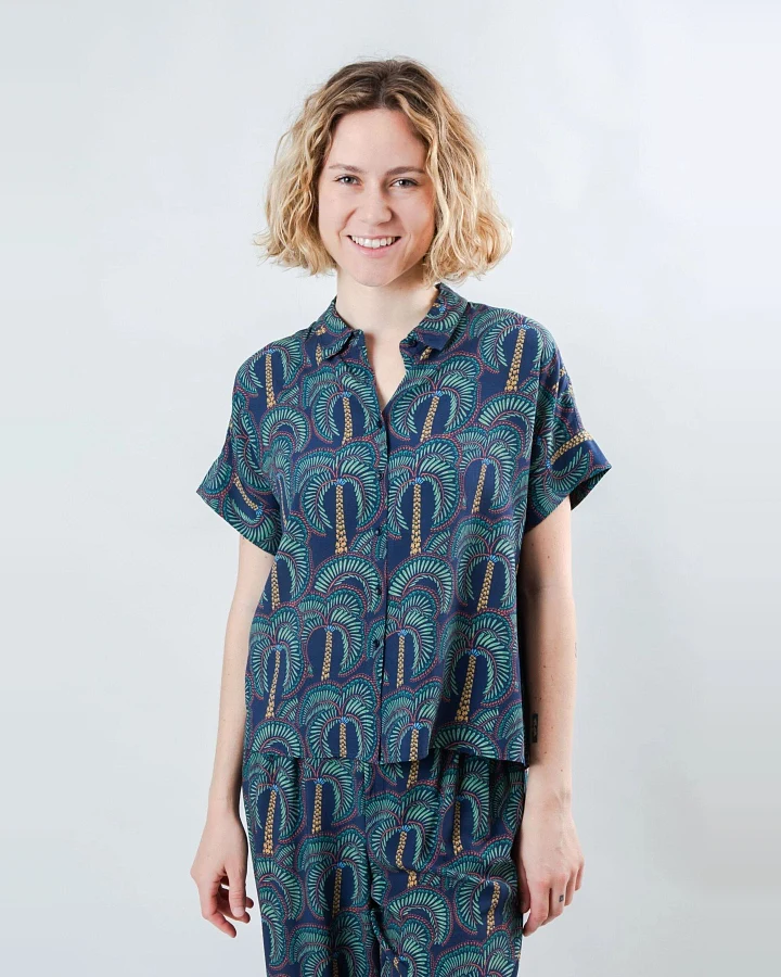 Bluse Borneo Batwing Blau