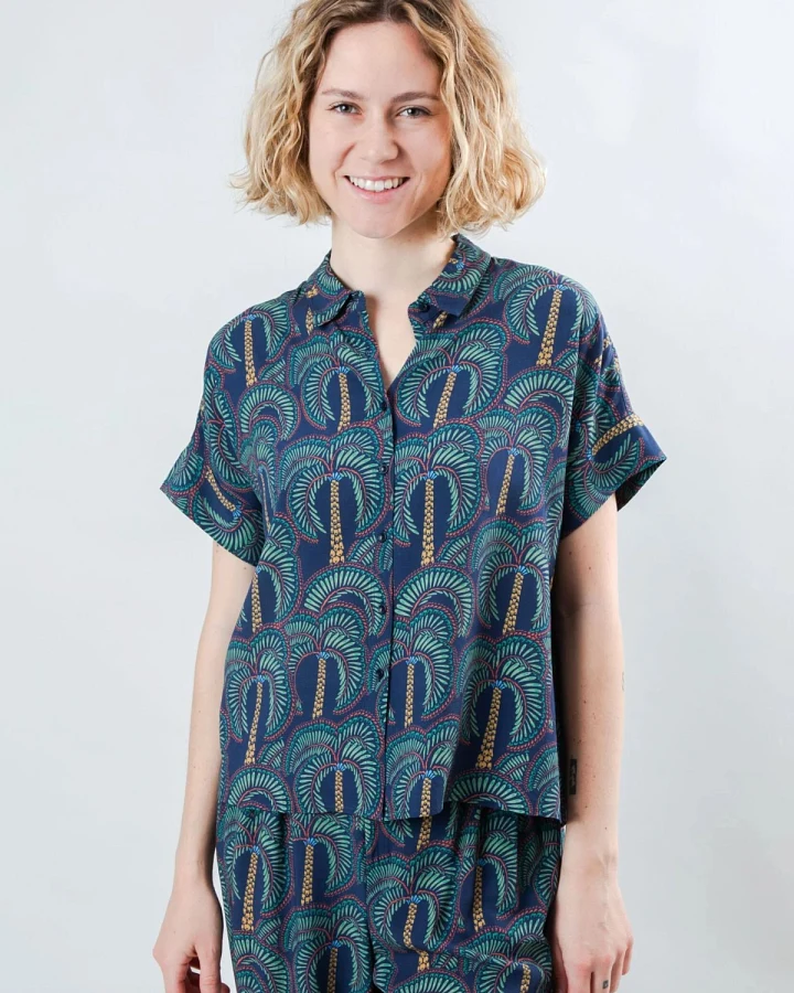 Bluse Borneo Batwing Blau