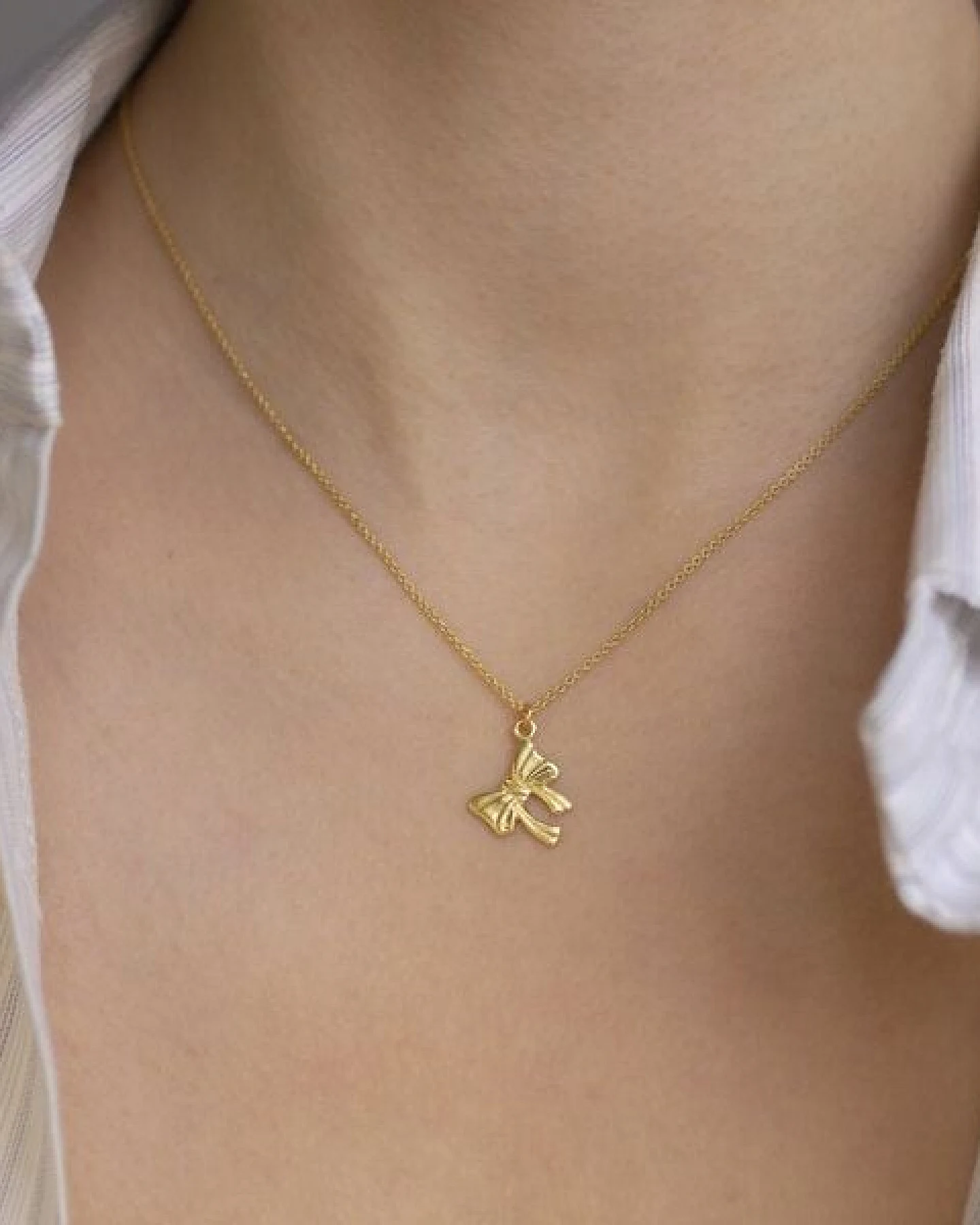 Paeoni Colors Schleifen-Halskette aus 18k Gold Vermeil, 925 Sterling Silber – Ansicht 4