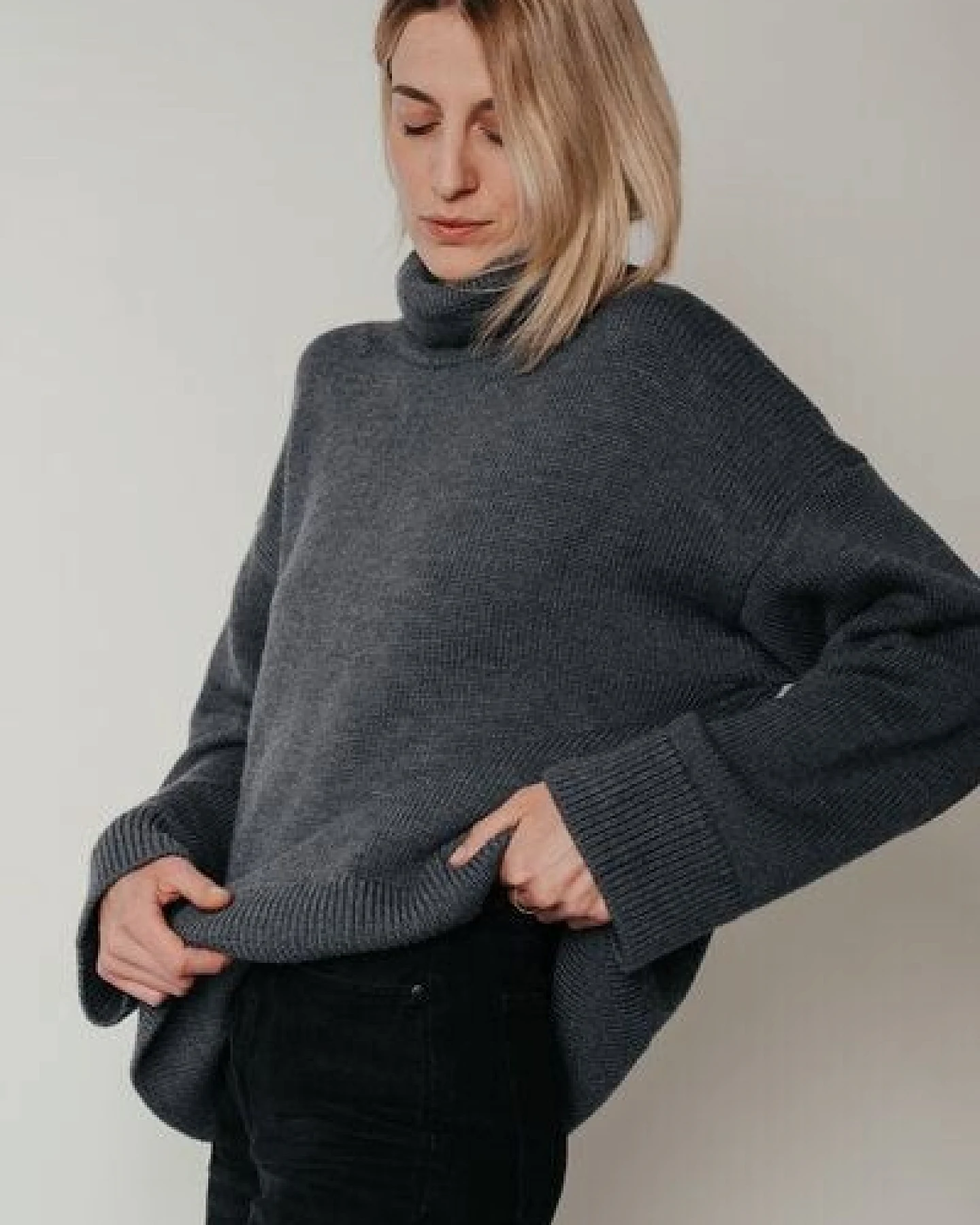 Sonho Stories Rollkragenpullover aus Wolle (Merino) mit Oversized-Passform – Ansicht 2