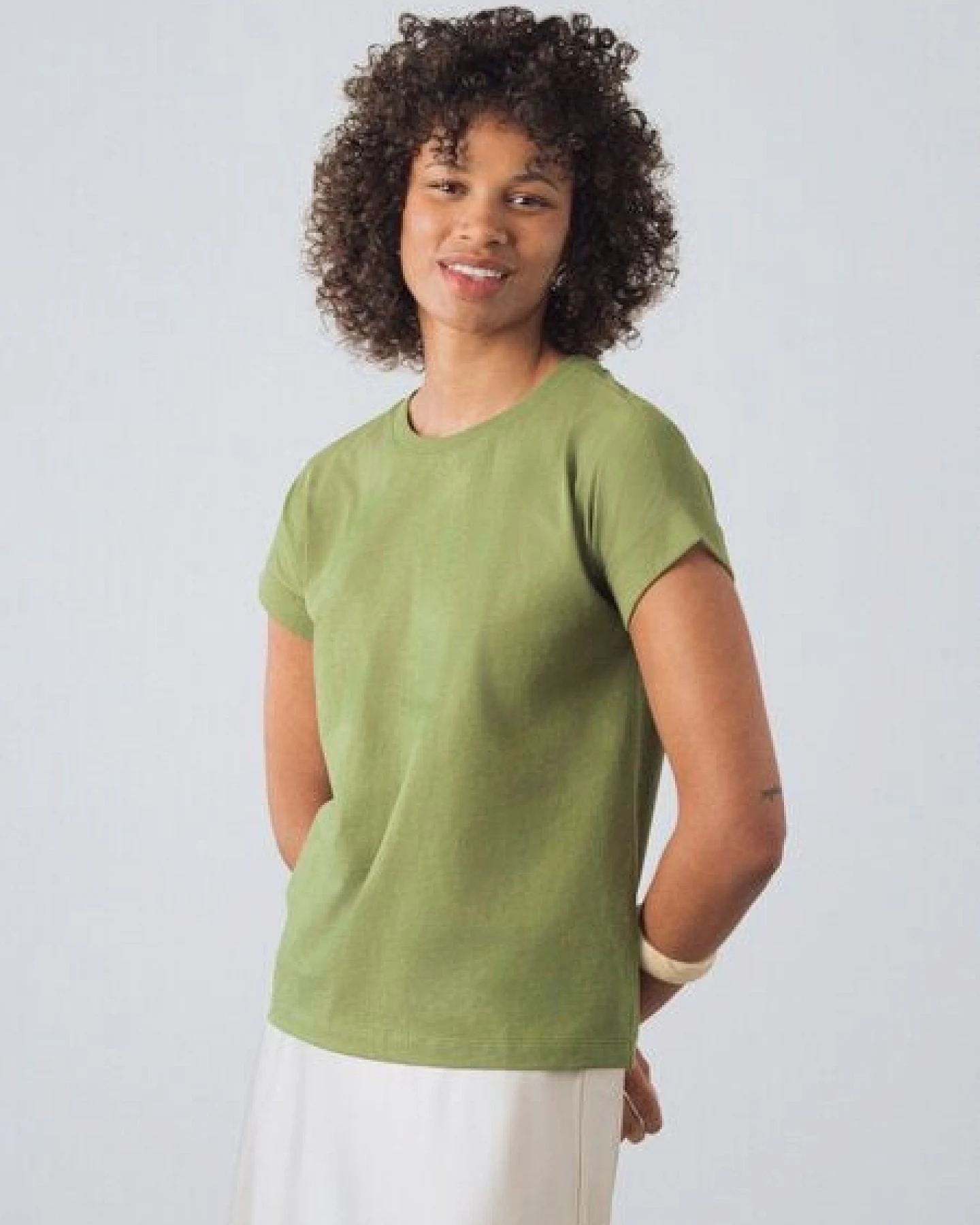 Honest Basics Damen Flügelärmeln T-Shirt aus Bio- und recycelter Baumwolle – Ansicht 2