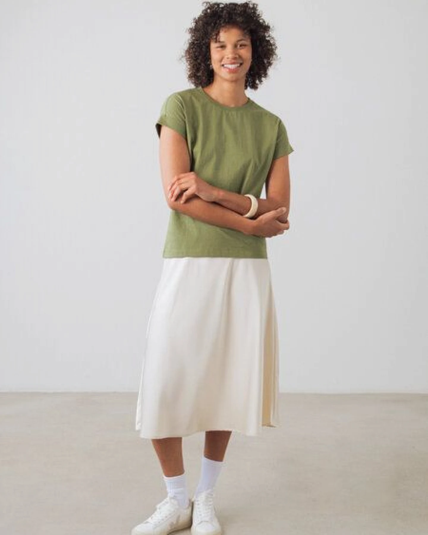 Honest Basics Damen Flügelärmeln T-Shirt aus Bio- und recycelter Baumwolle – Ansicht 3