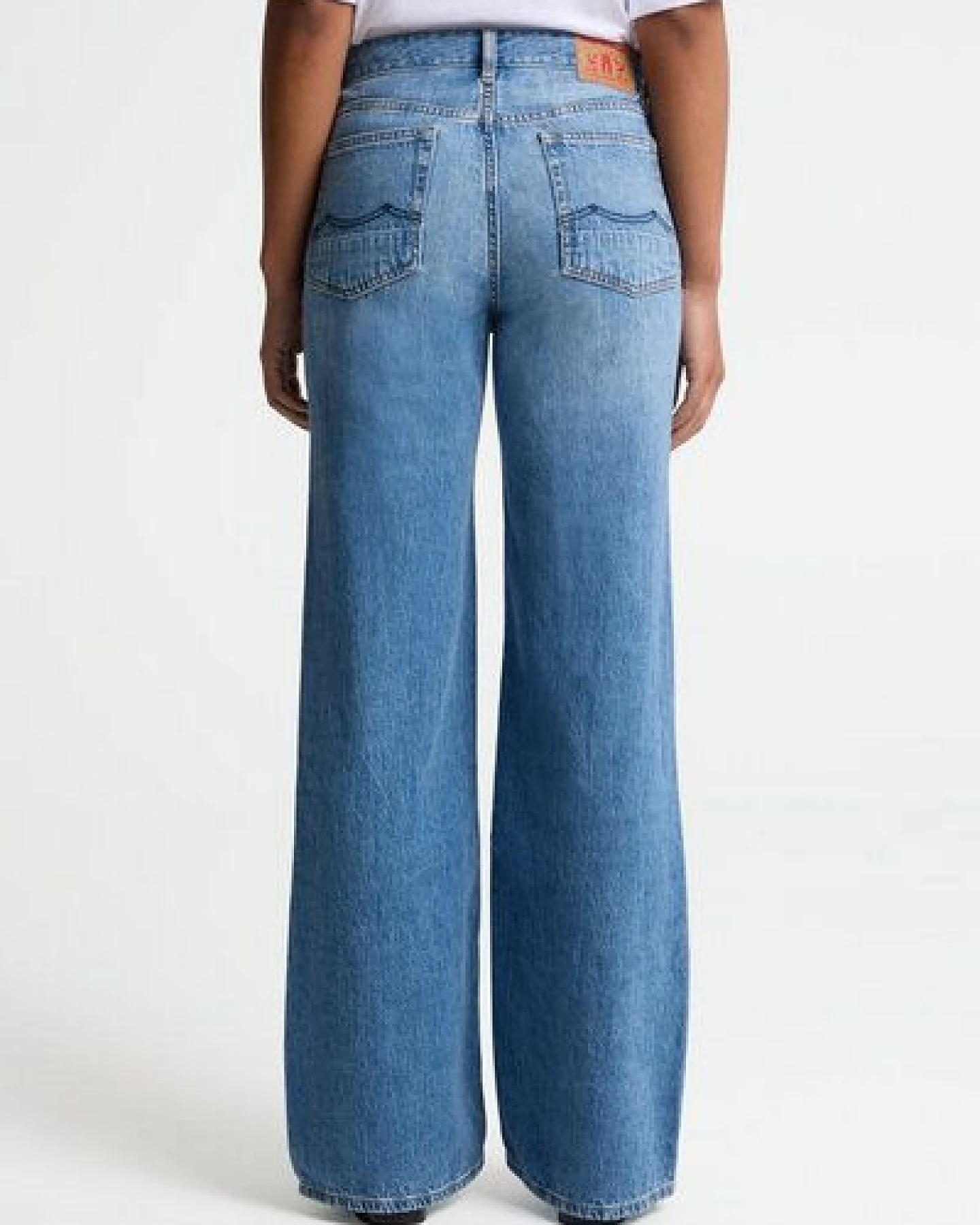 Kings Of Indigo Jeans Jane - Mid rise Flare - Hopcete Electric Mid – Ansicht 3