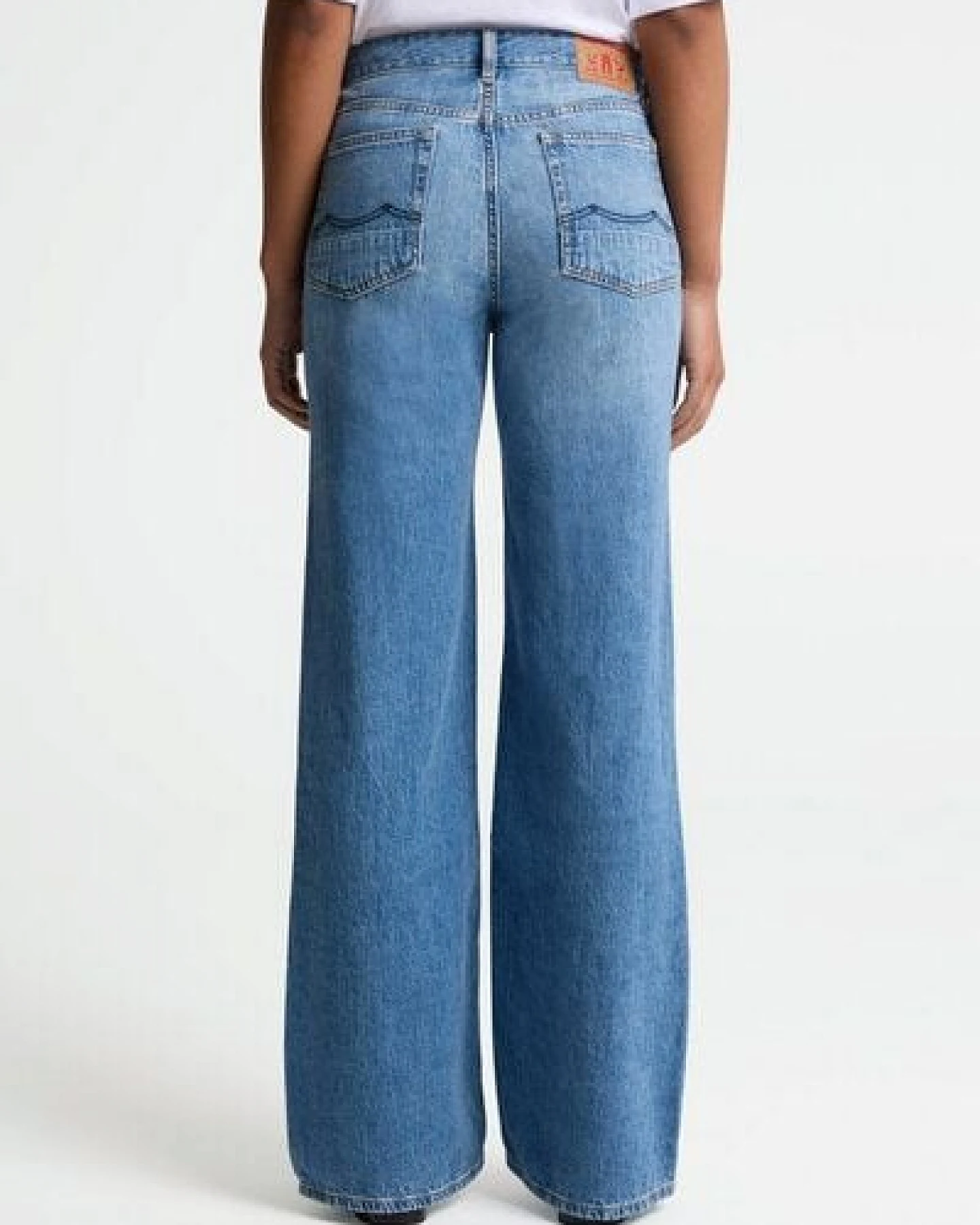 Kings Of Indigo Jeans Jane - Mid rise Flare - Hopcete Electric Mid – Ansicht 4