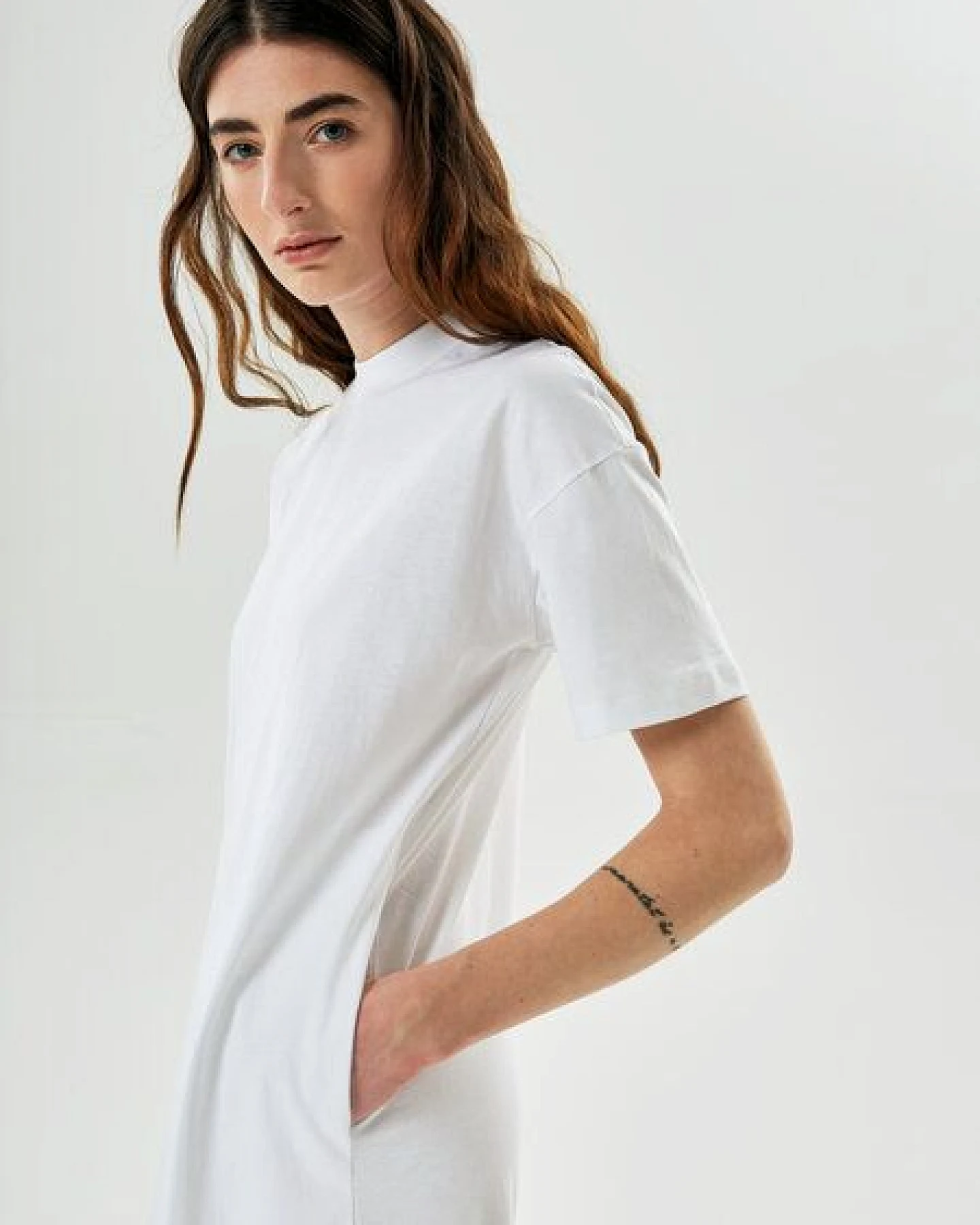 NINE TO FIVE #gado - sportliches Oversize T-Shirtkleid aus Bio-Baumwolle – Ansicht 3