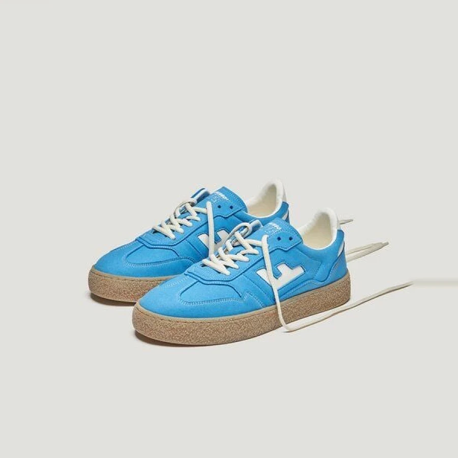 Blau