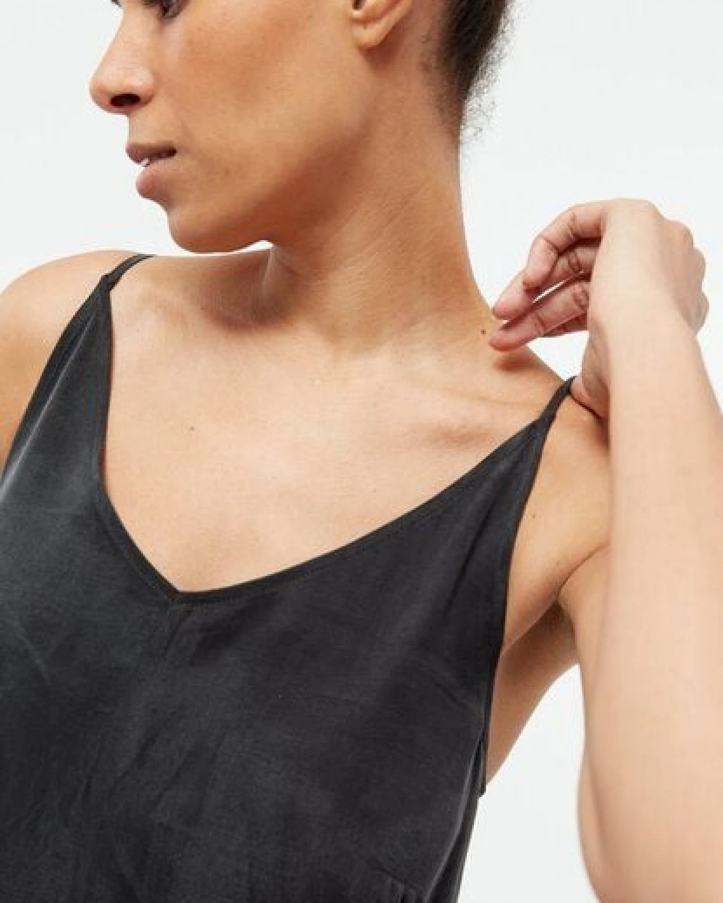 Givn Berlin Maxikleid GBROXIE aus TENCEL mit Peach-Effekt – Ansicht 2