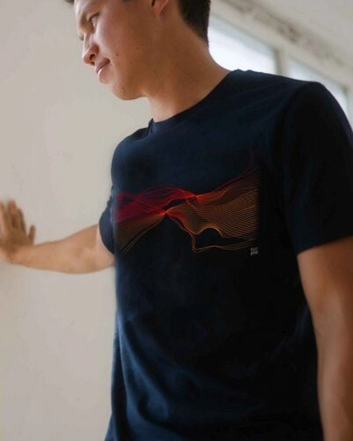Kultgut Artdesign- Light Oversize Biofair T-Shirt / Faded Love – Ansicht 3