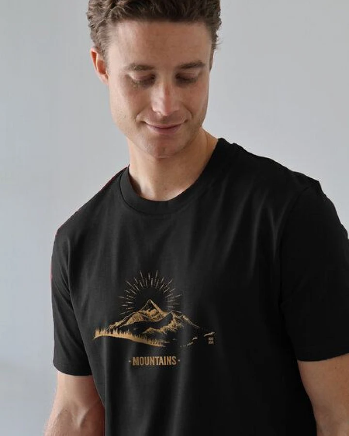 Kultgut Artdesign- Biofair Shirt / Hand Drawn Mountains