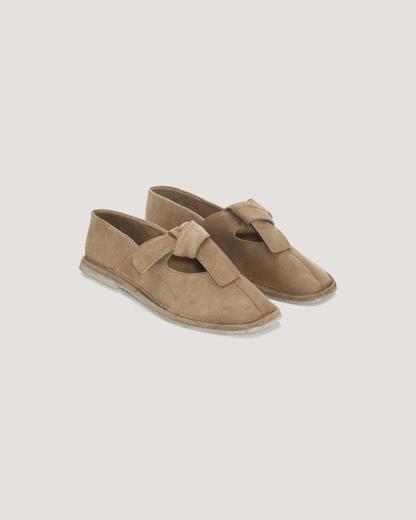 hessnatur Damen Pantolette aus chromfrei gegerbtem Nubuk-Leder - braun - Größe 37 – Ansicht 4