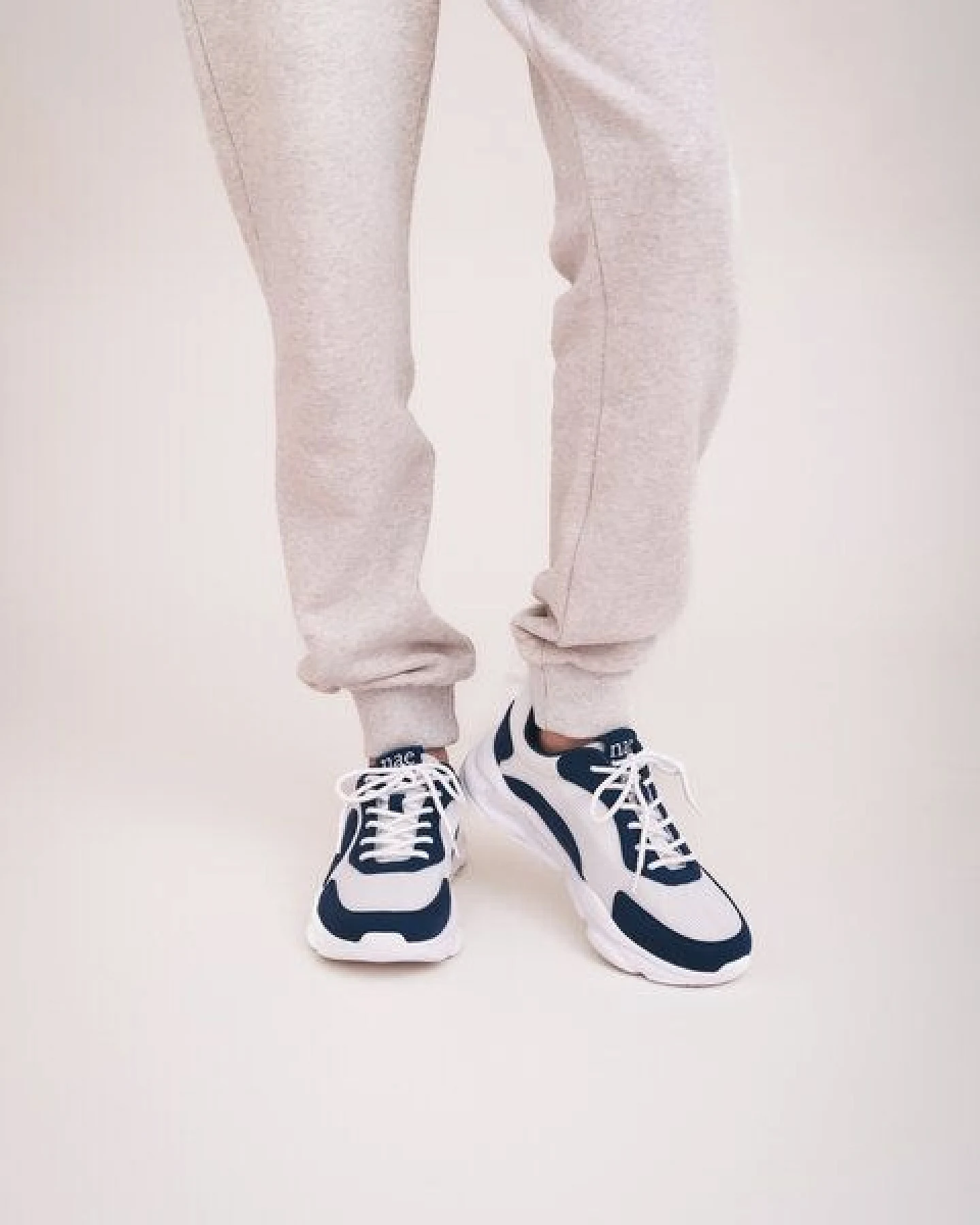 Nae Vegan Shoes Dan - Recycled PET Unisex Vegan Sneakers – Ansicht 4