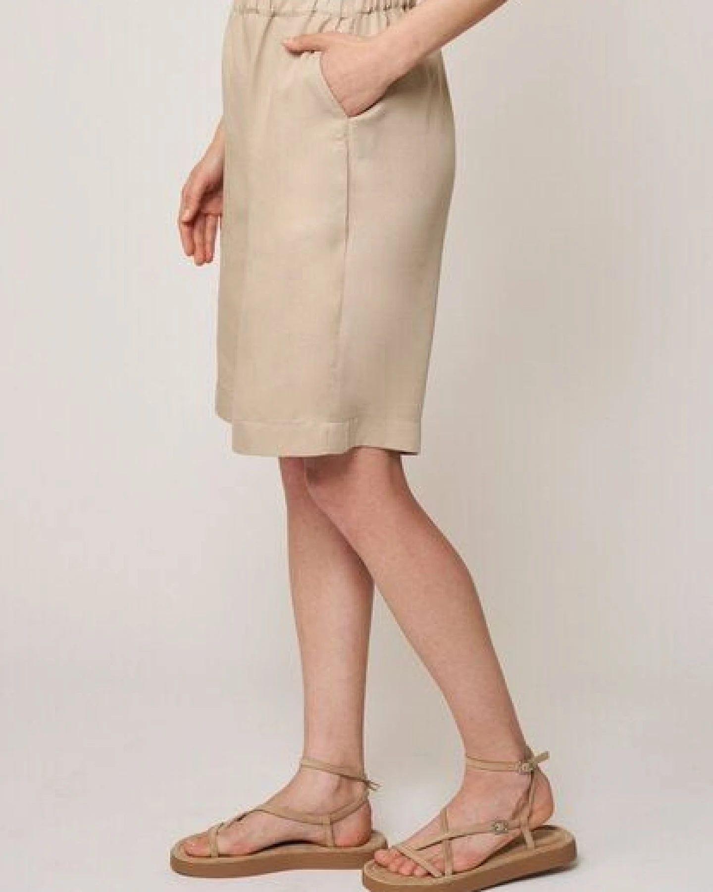 LANA Organic Shorts, Modell Azita aus 100% Tencel (Lyocell) – Ansicht 3