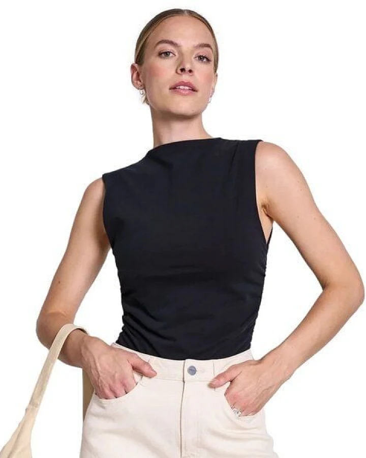 JAN N JUNE Ruffle Top RAFO