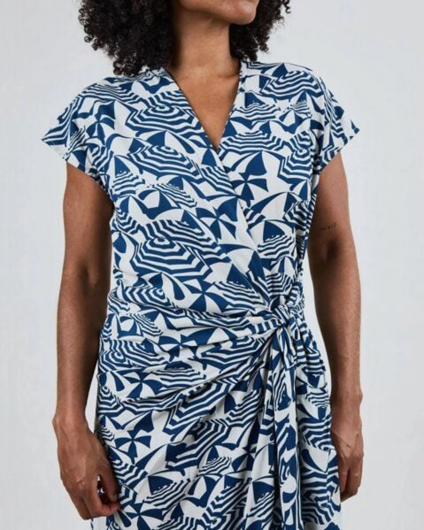 Brava Fabrics Borneo Kimono Dress Navy – Ansicht 2