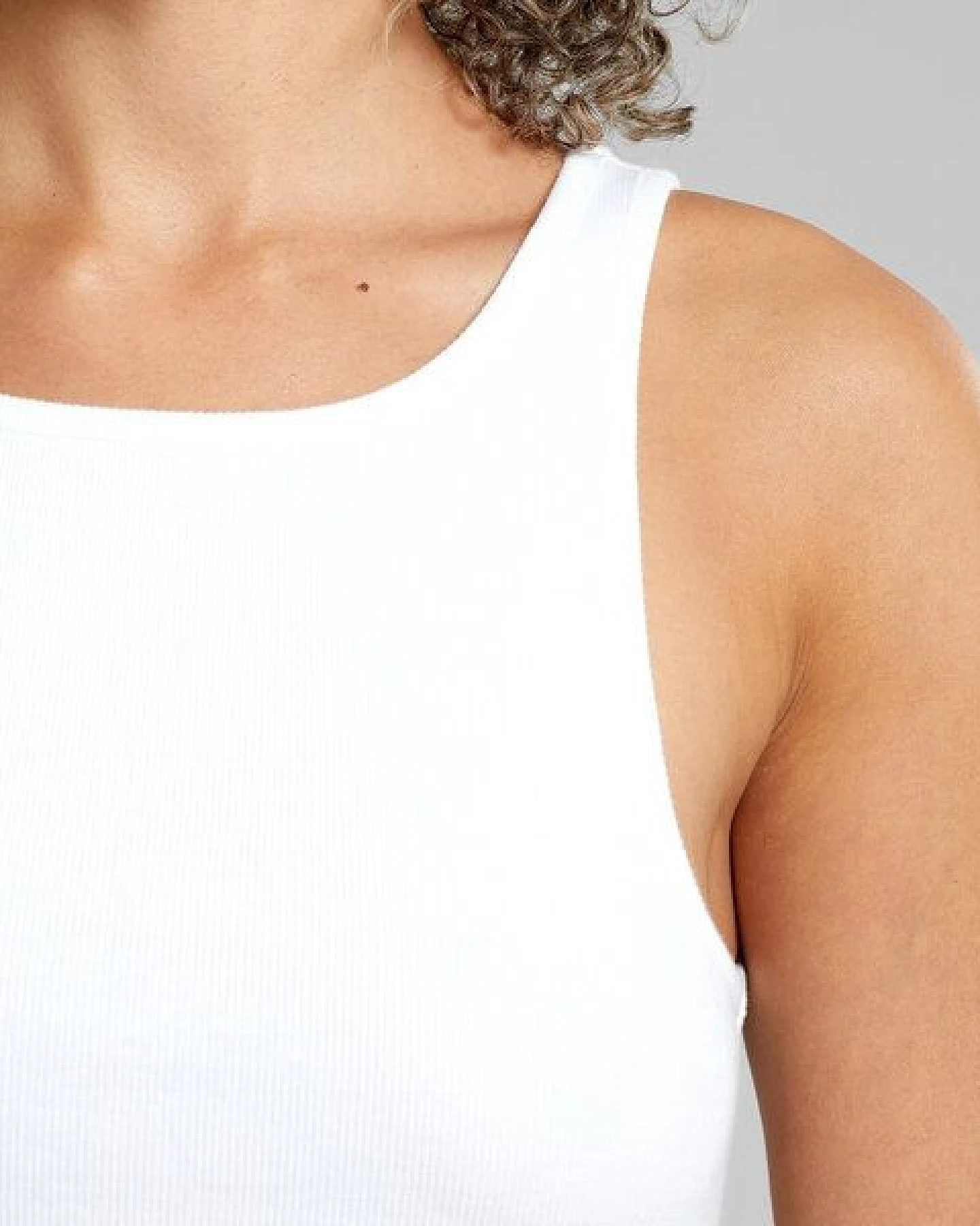 DEDICATED Valdermarsvik Ripped Top - White – Ansicht 3