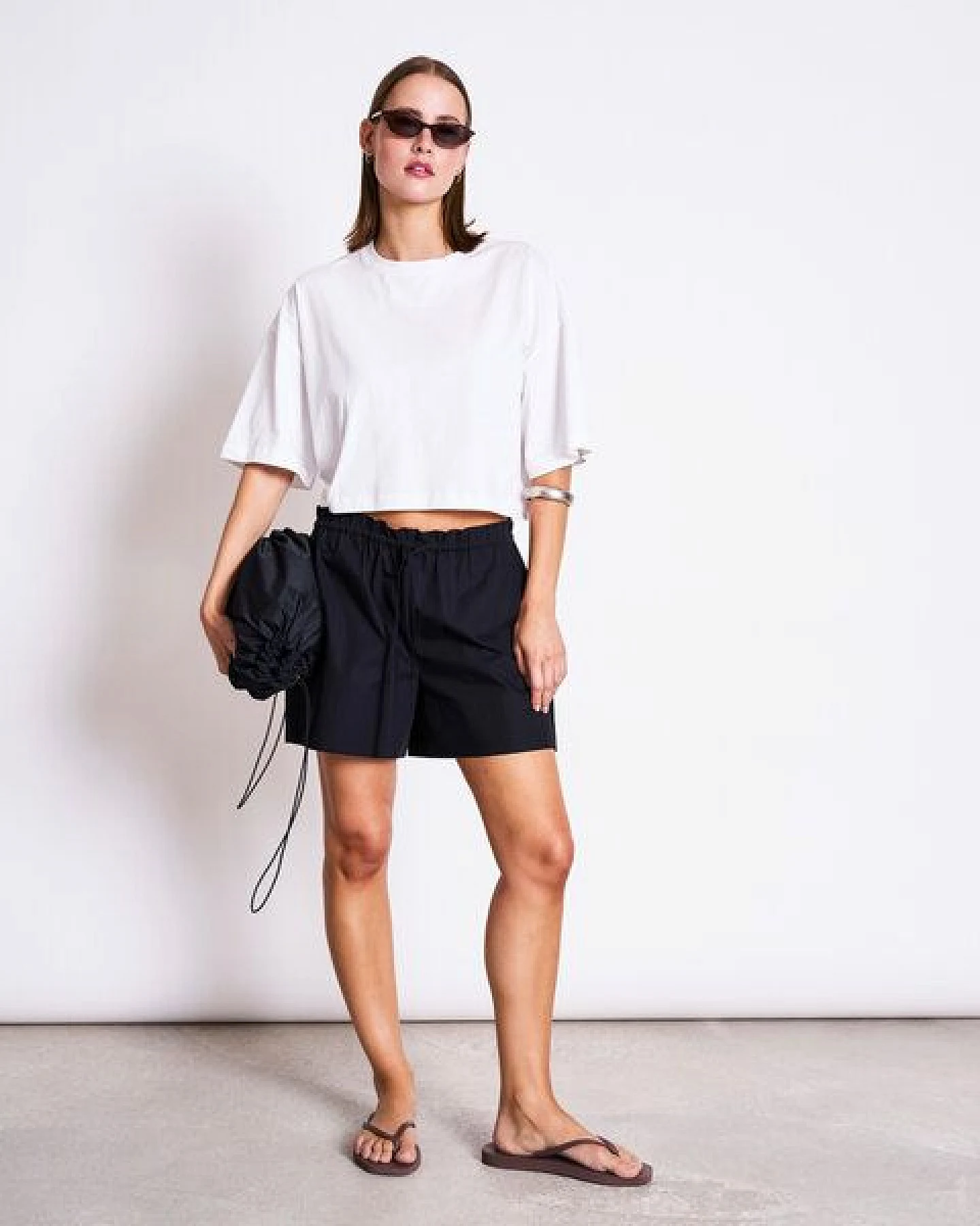 JAN N JUNE Cropped Boxy T-Shirt LUPA aus Baumwolle – Ansicht 3