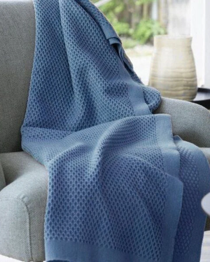 Disana Waben Strickdecke reine bio Merino 135 x 200 cm
