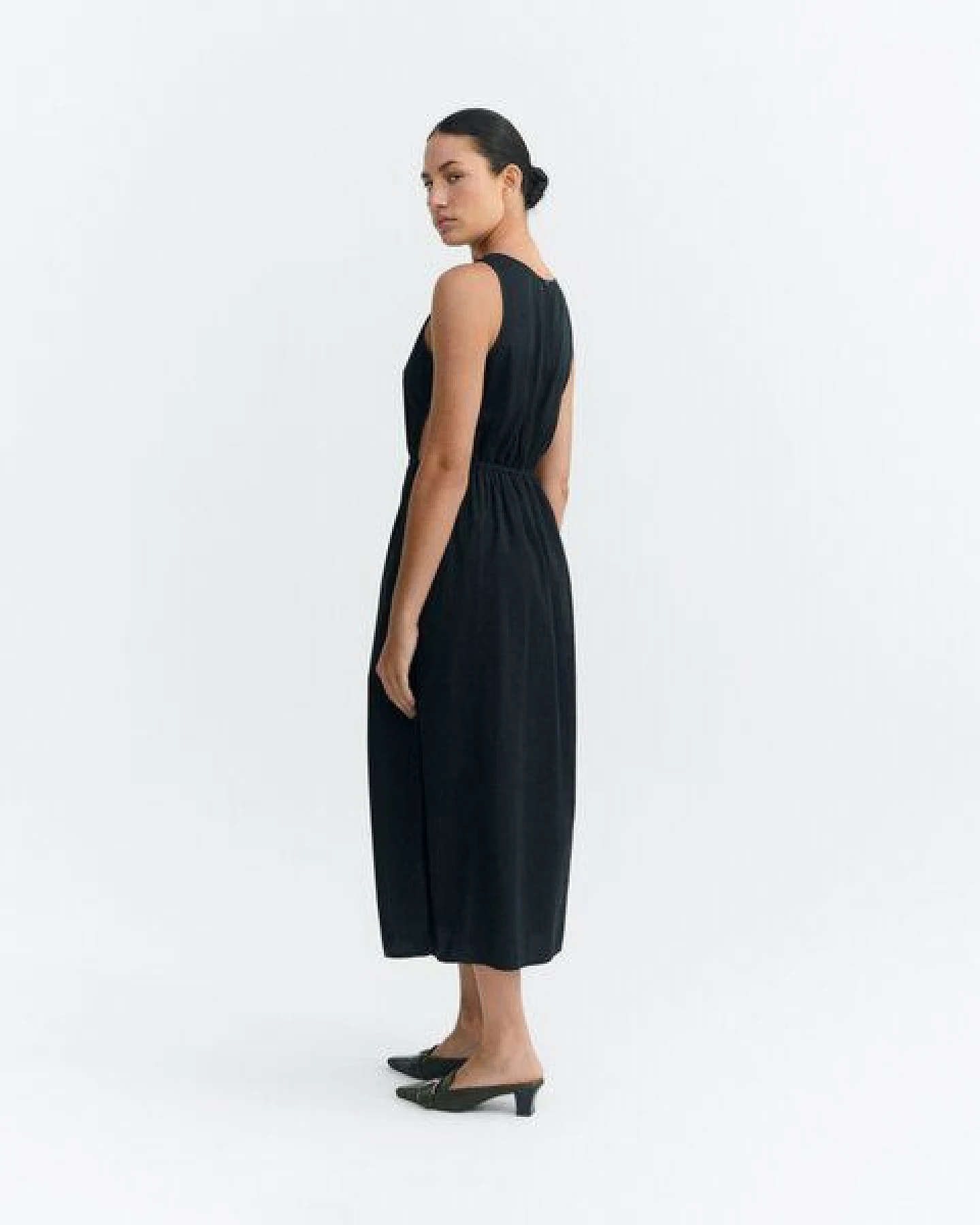 thinking mu Kurzarm Midikleid aus Bio-Baumwolle Modell: Kin – Ansicht 3