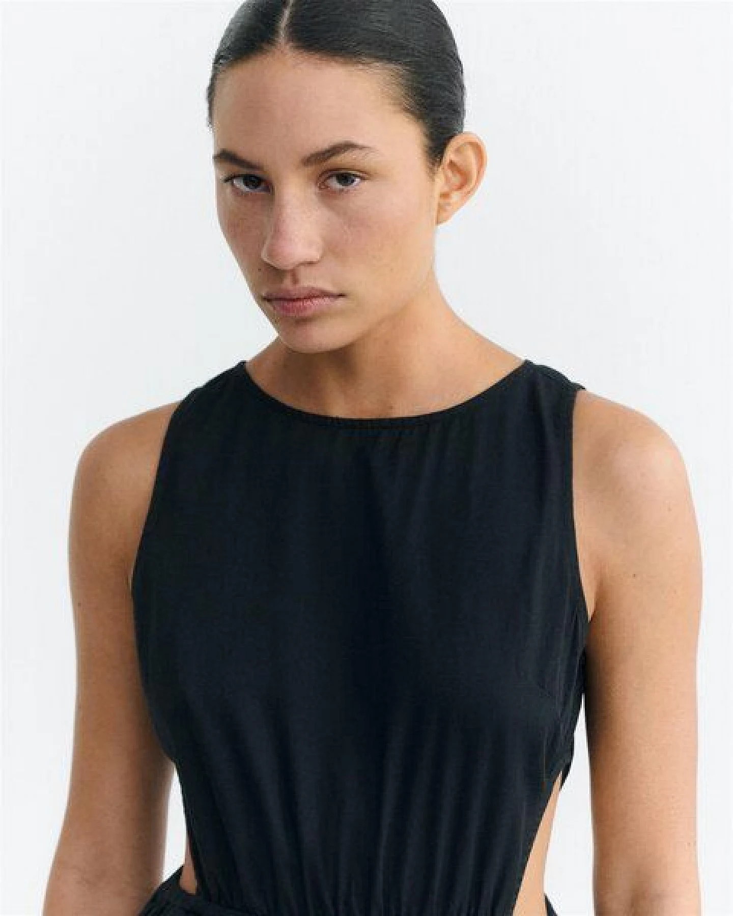 thinking mu Kurzarm Midikleid aus Bio-Baumwolle Modell: Kin – Ansicht 4