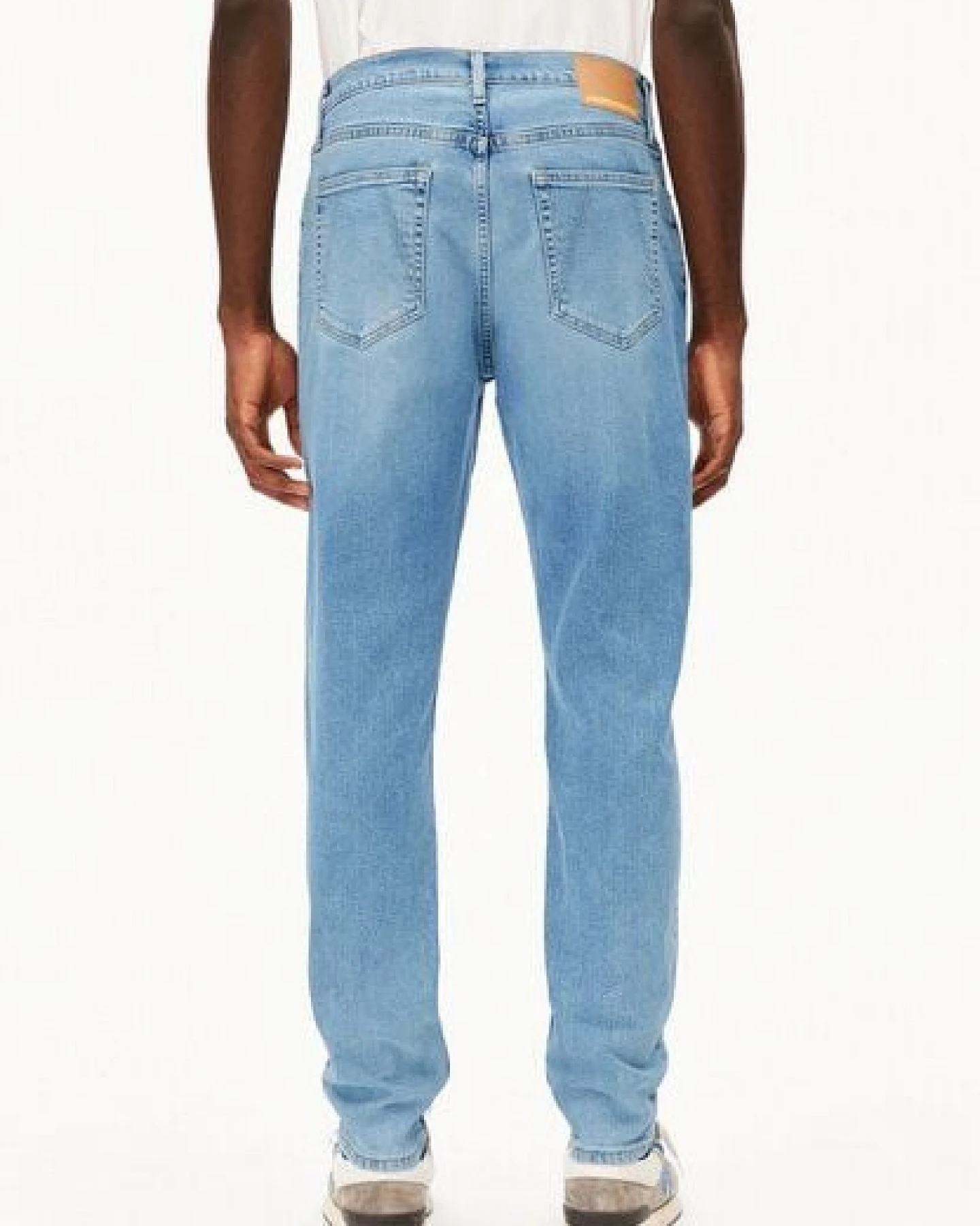 ARMEDANGELS AARJO TARPA Herren Tapered Jeans recycelter Baumwoll Mix Comfort Stretch – Ansicht 2