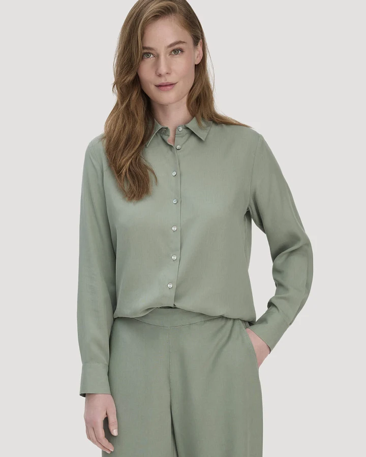hessnatur Damen Bluse Relaxed aus TENCEL™ Lyocell - grün - Größe 34