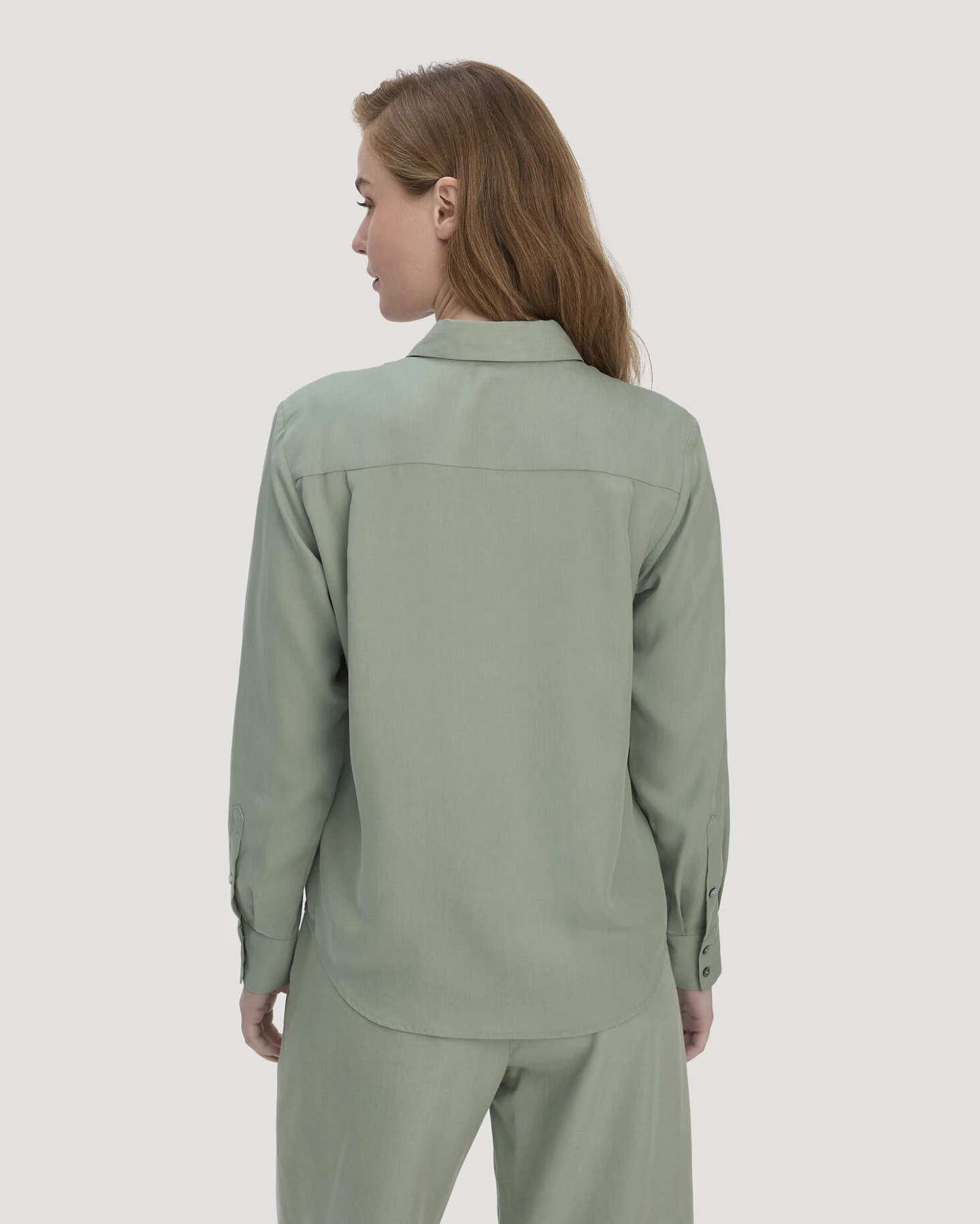 hessnatur Damen Bluse Relaxed aus TENCEL™ Lyocell - grün - Größe 40 – Ansicht 3