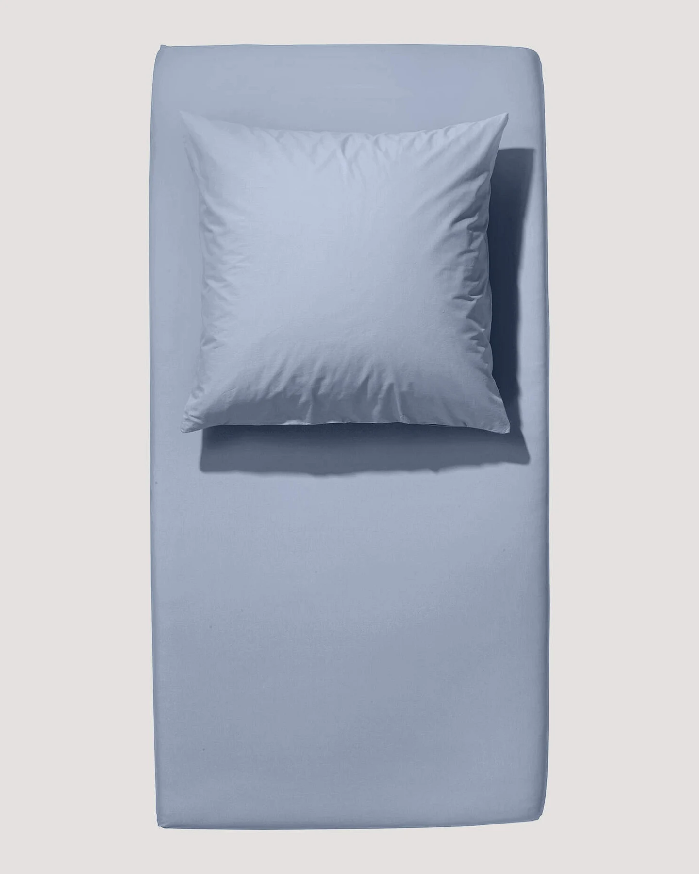 hessnatur Jersey Spannbettlaken aus Bio-Baumwolle - blau - Größe 140-160x200 cm – Ansicht 2