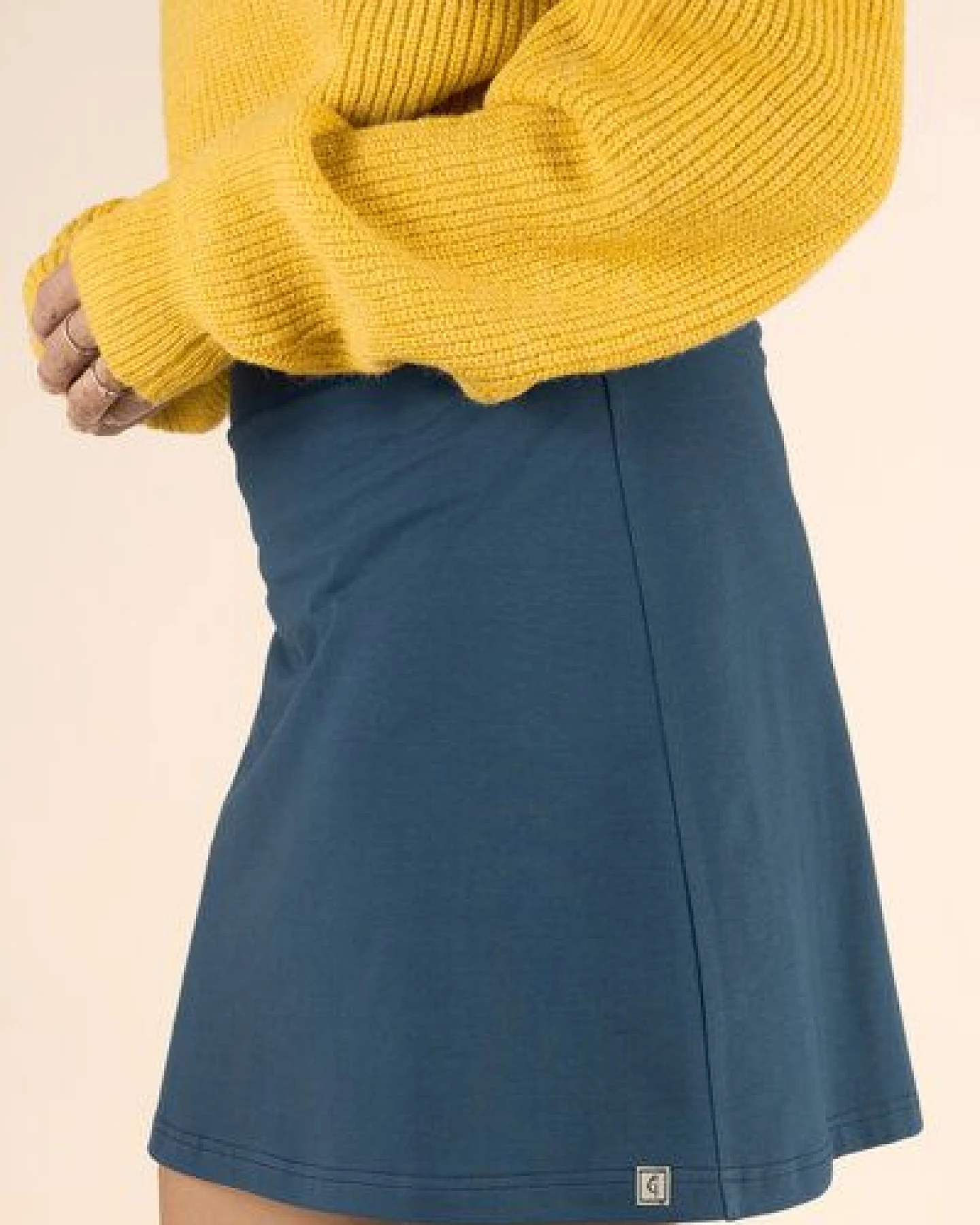 La Gitana Rock A-Linie „Junie“ – Standardlänge, aus Bio-Baumwolljersey – fair & nachhaltig – Ansicht 3