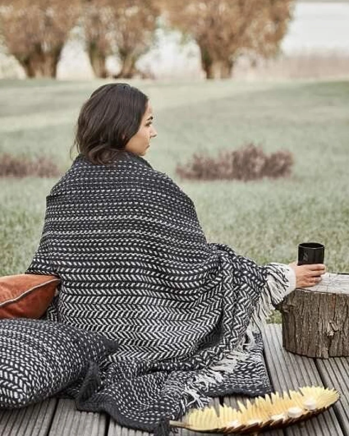 liv interior Recycelte In- und Outdoordecke SASKATOON