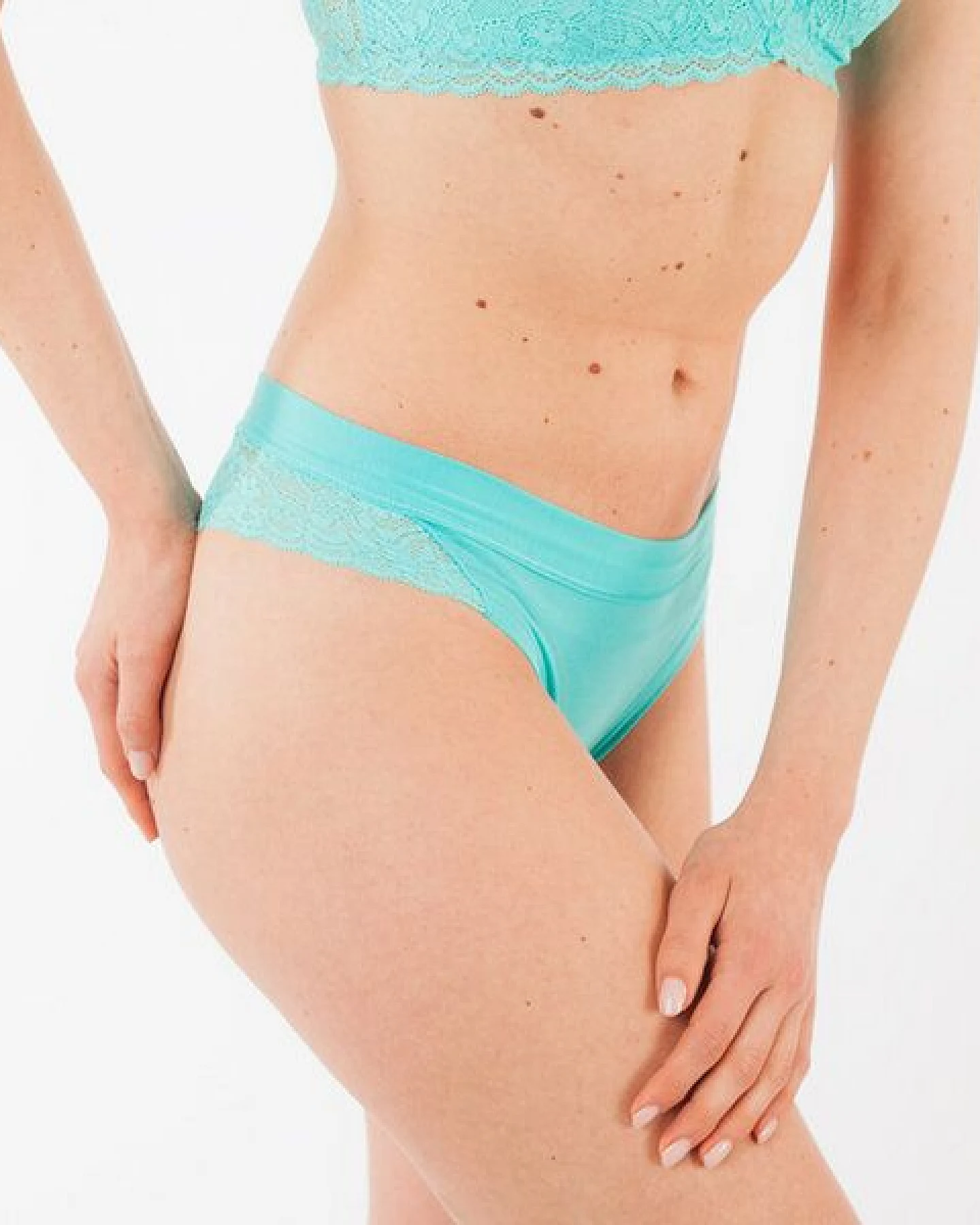 CASAGiN Basilian Set: 3 Brasilianische Slips aus biologisch abbaubarer Spitze – Ansicht 3