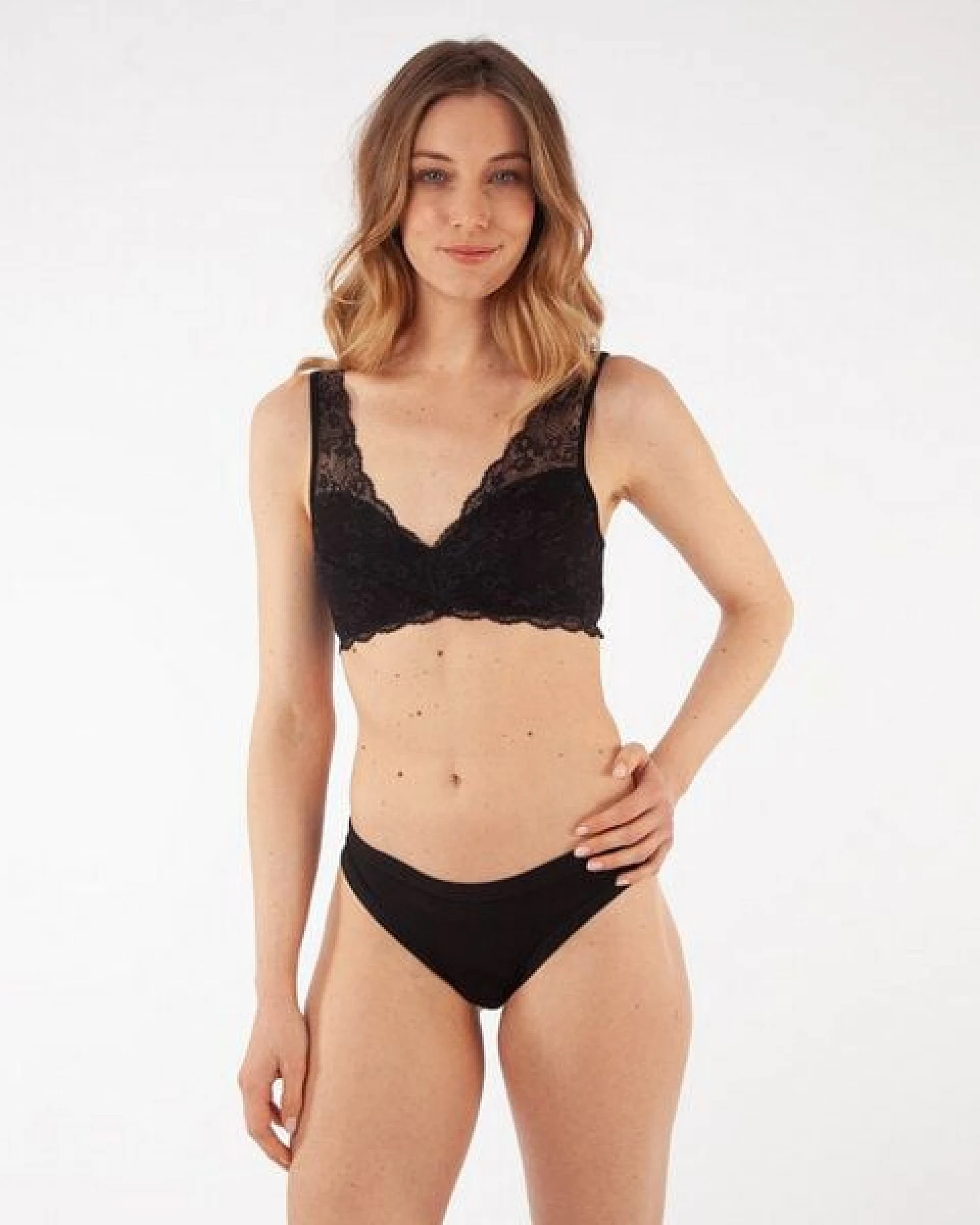 CASAGiN Brasilianischer Damen-Slip mit Laserschnitt – Ansicht 2