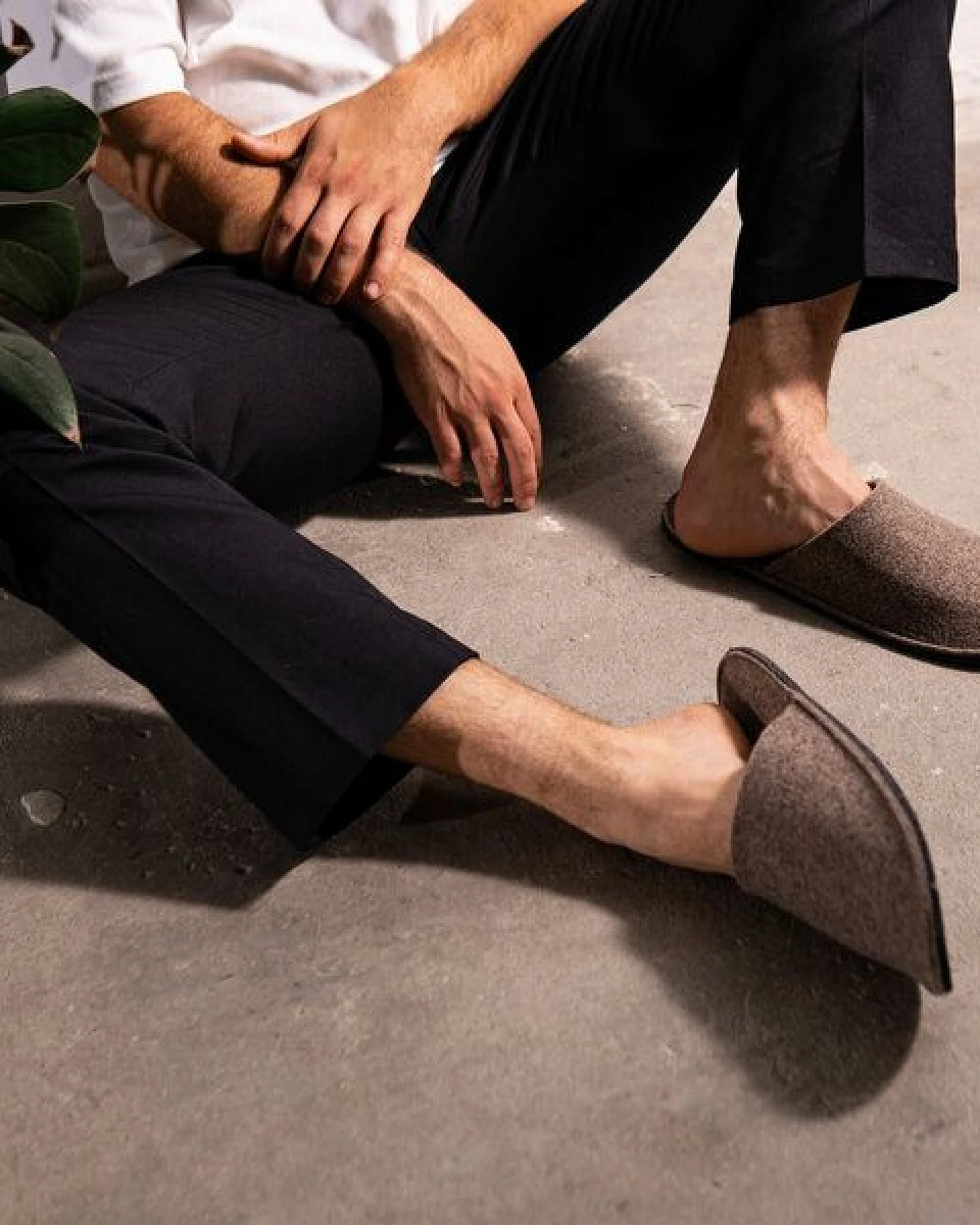 easy and green Gästehausschuhe Filz mit Anti-Rutsch Sohle Hausschuhe für Gäste aus weichem Wollfilz - Gästepantoffeln Guest slippers (EU 38-44) – Ansicht 3