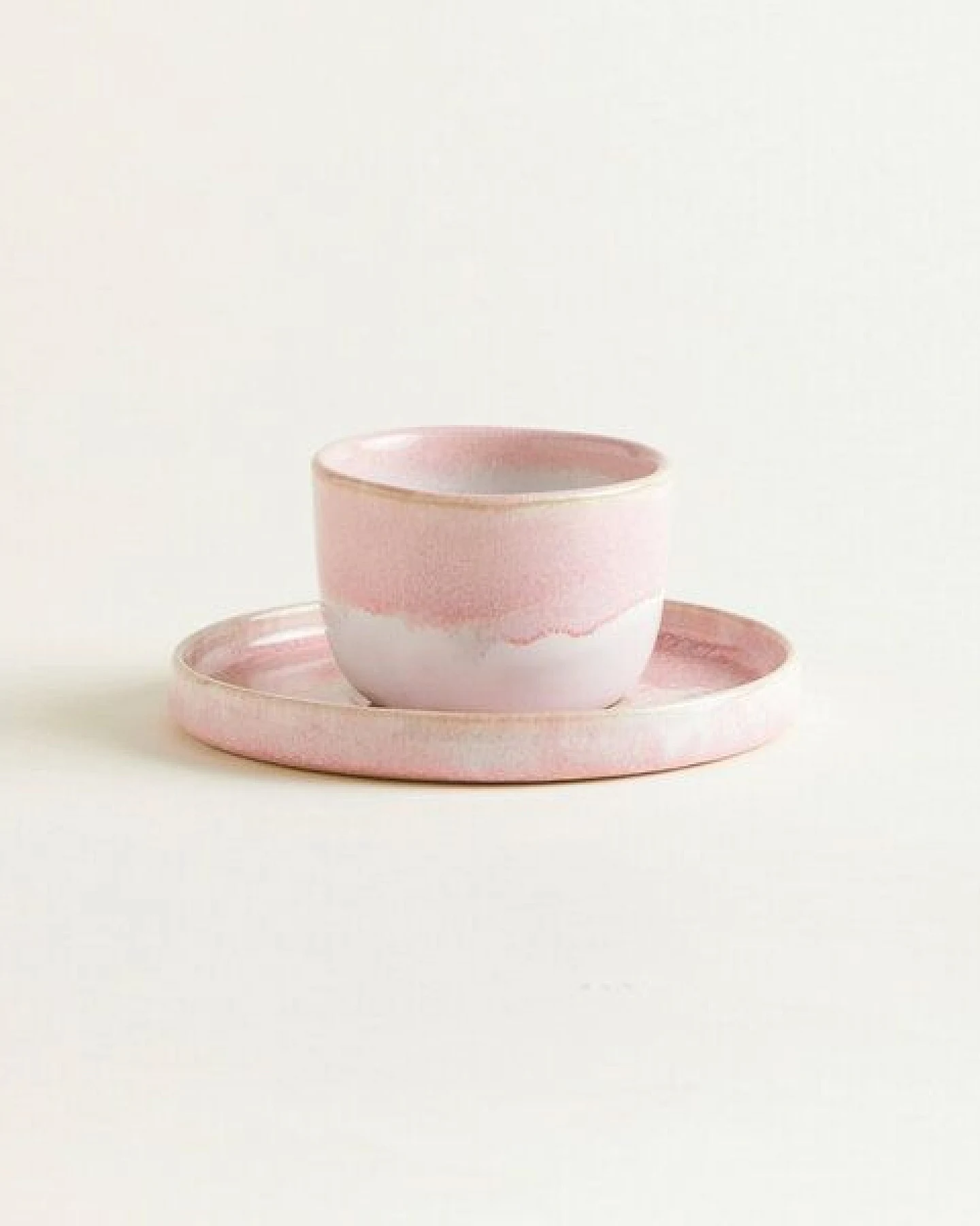 onomao Handgemachte Untertasse aus Steinzeug – Ansicht 2