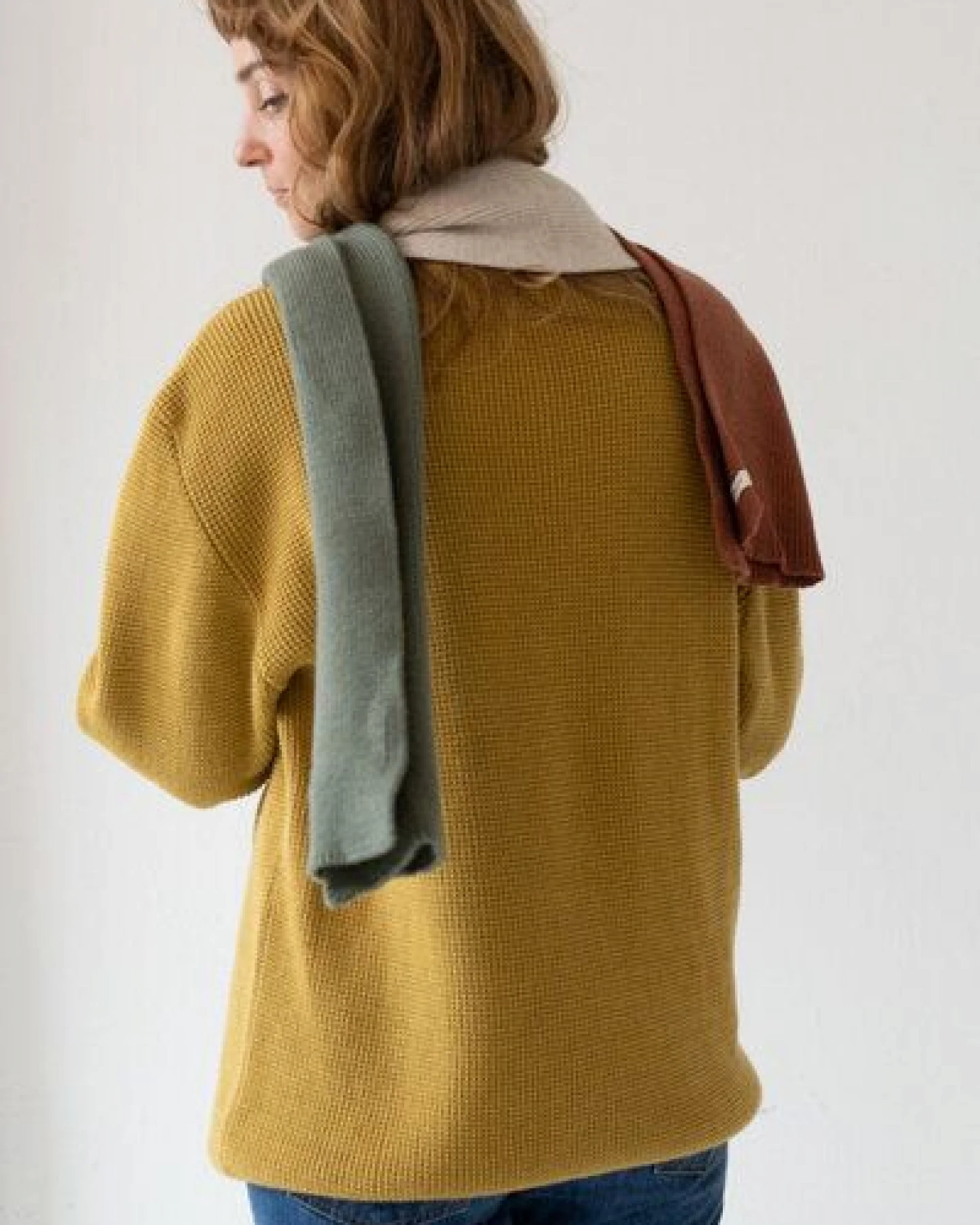 TIRALAHILACHA Tayo chunky wool scarf in three-tone – Ansicht 3