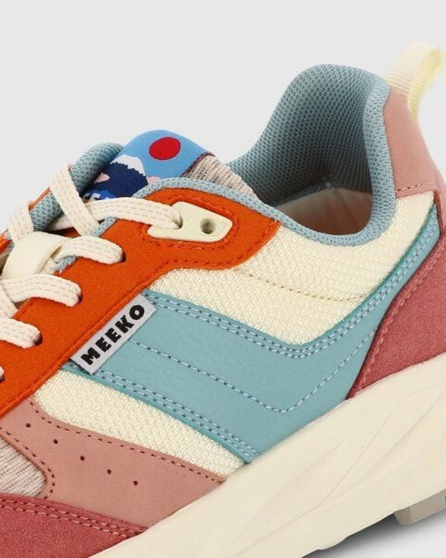 MEEKO PONGO – Technische und nachhaltige Sneaker – Ansicht 3